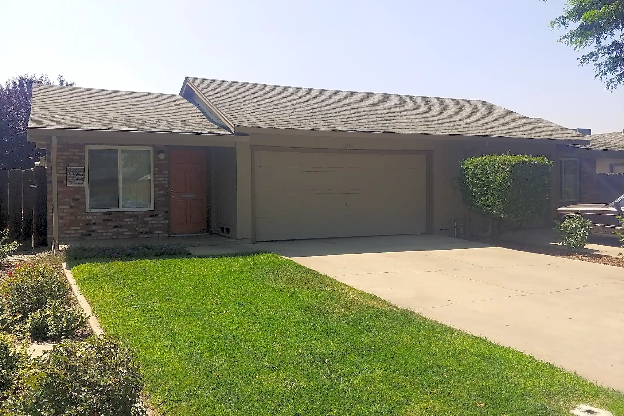 CAPISTRANO PARK DUPLEXES Apartments Modesto, CA 95354