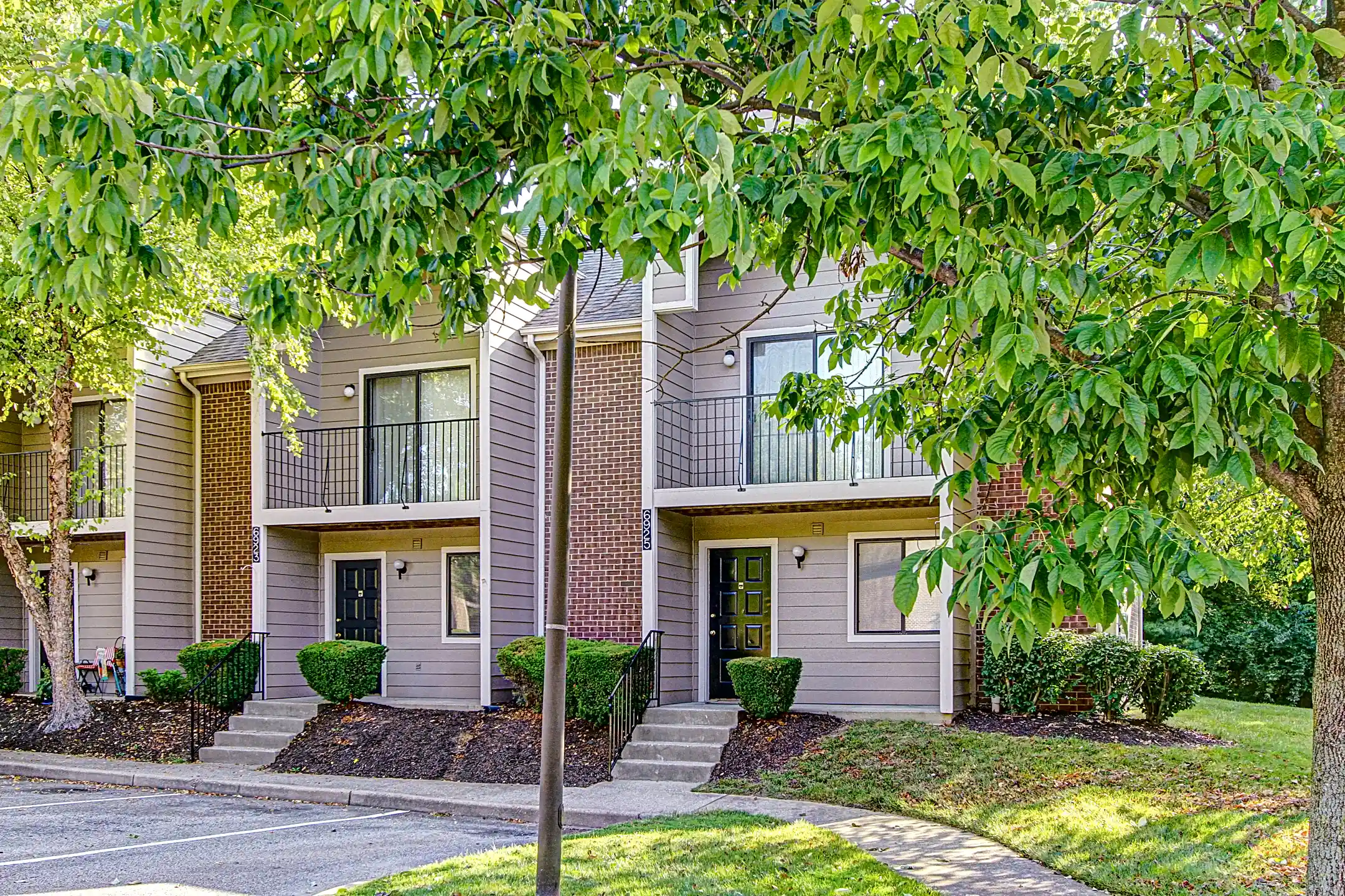 Cedar Springs 9000 Sprucedale Way Louisville, KY Apartments for