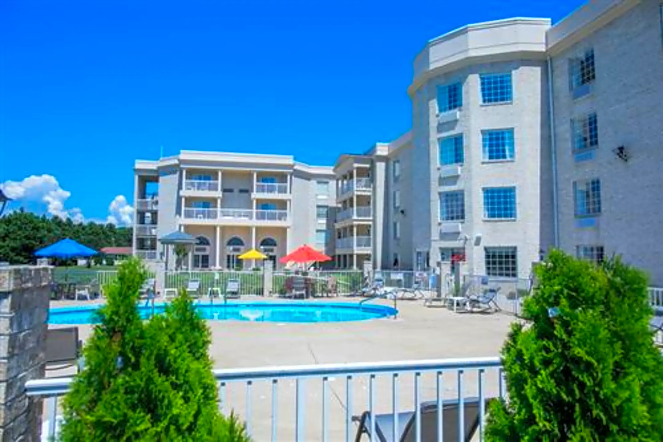 Heritage Inn & Suites 34521 Old Postal Lane Lewes, DE Apartments