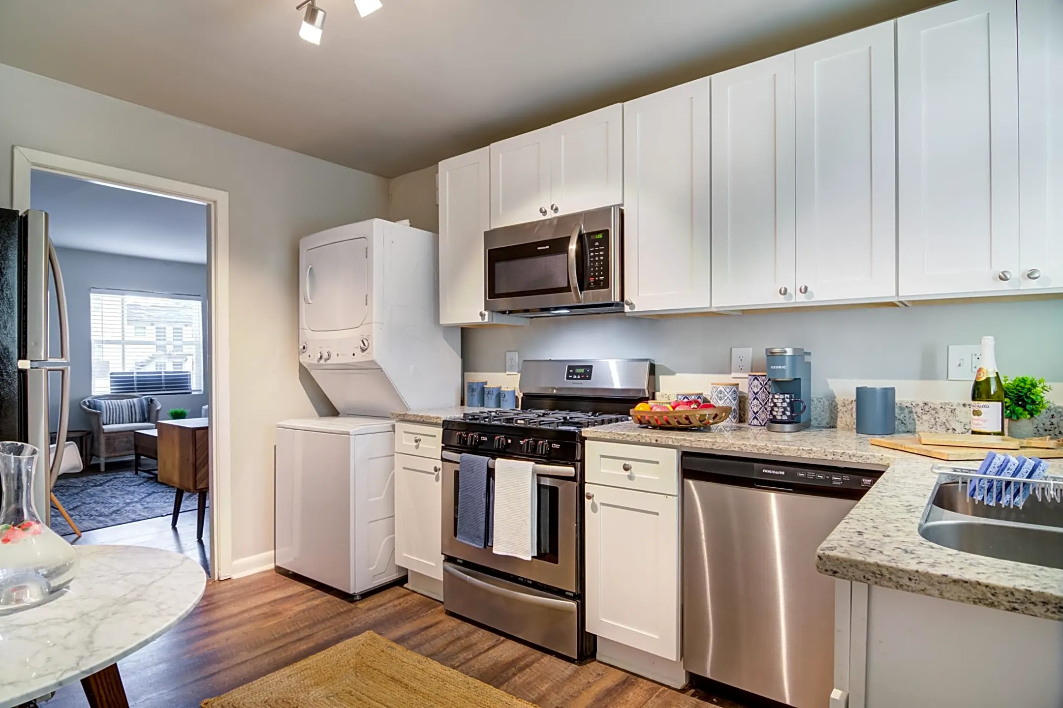 The Collier Collective 2100 Defoors Ferry Rd Nw Atlanta, GA