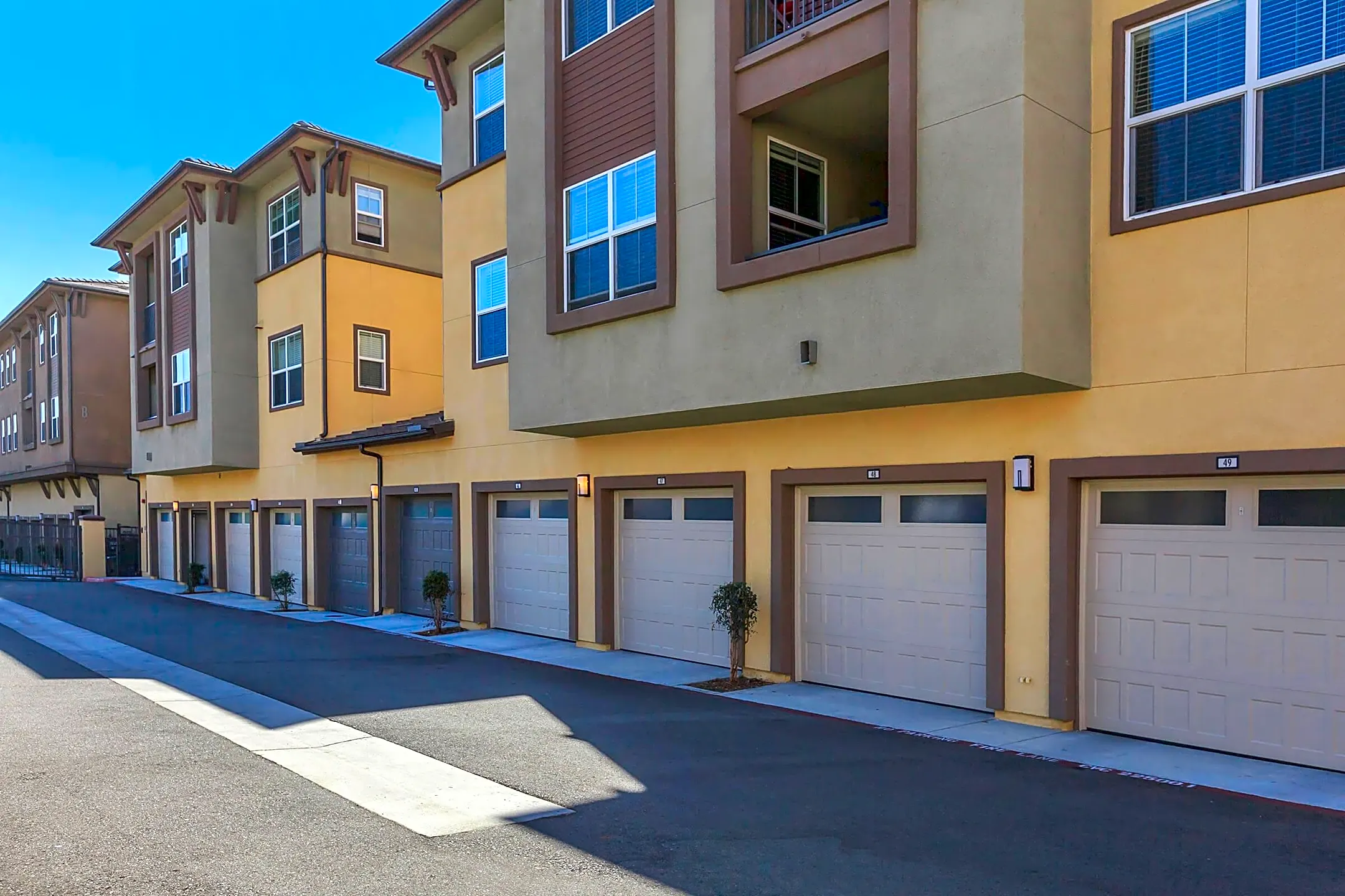 La Verne Village Luxury Apartment Homes La Verne, CA 91750