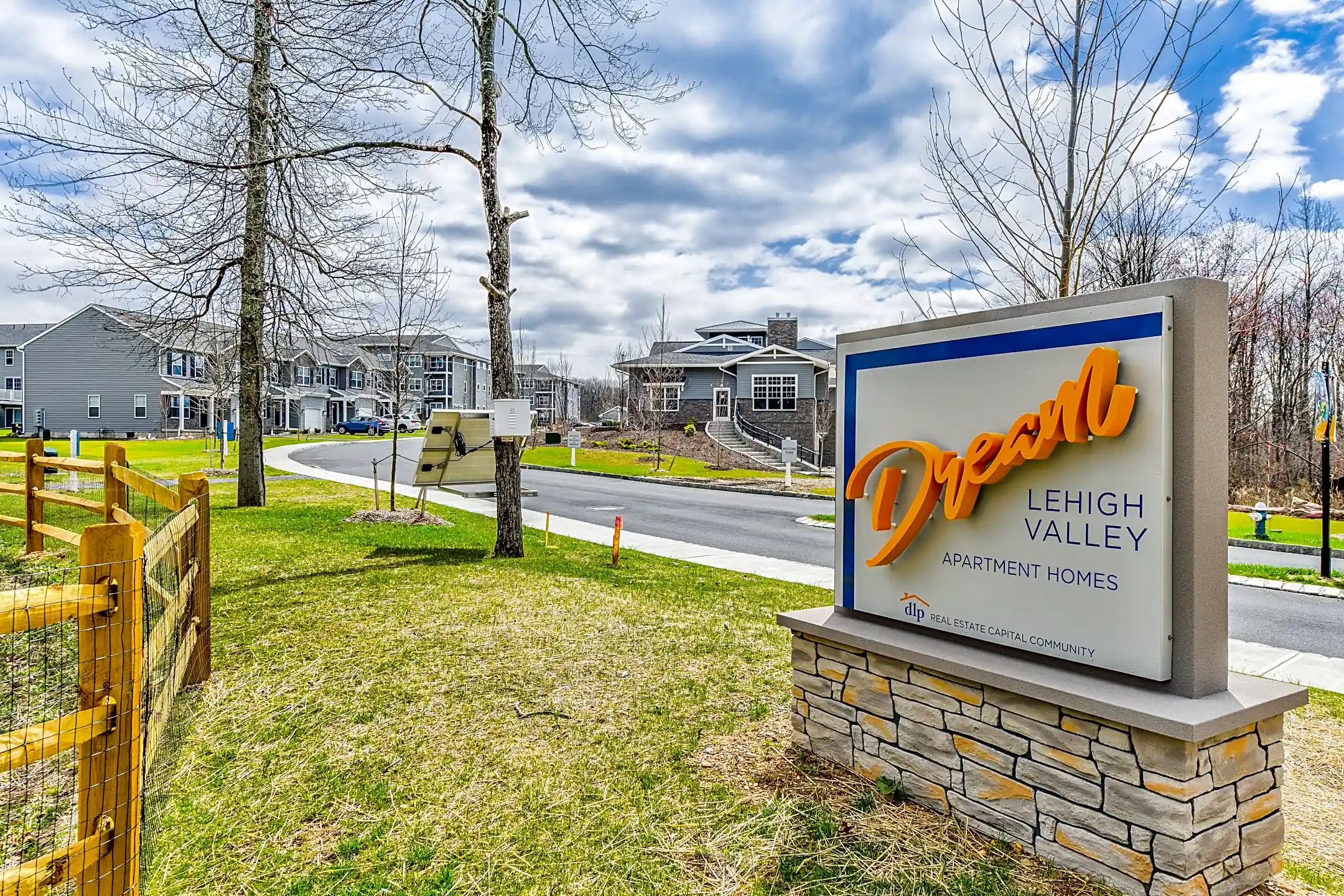 DREAM Lehigh Valley Apartments Wind Gap, PA 18091