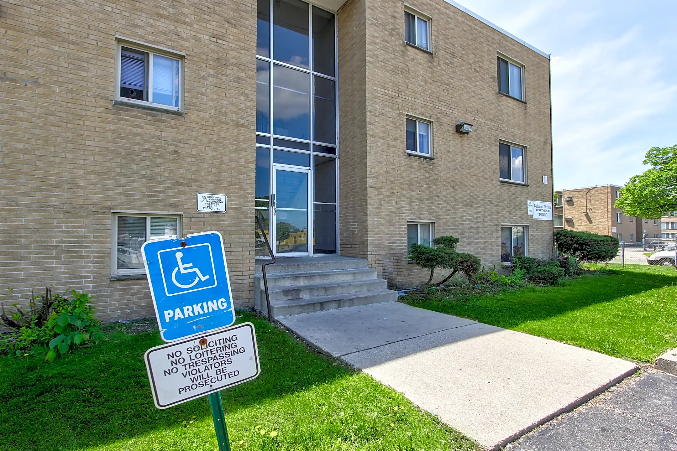 Belmont Manor Apartments 20485 Goddard St Detroit, MI Apartments