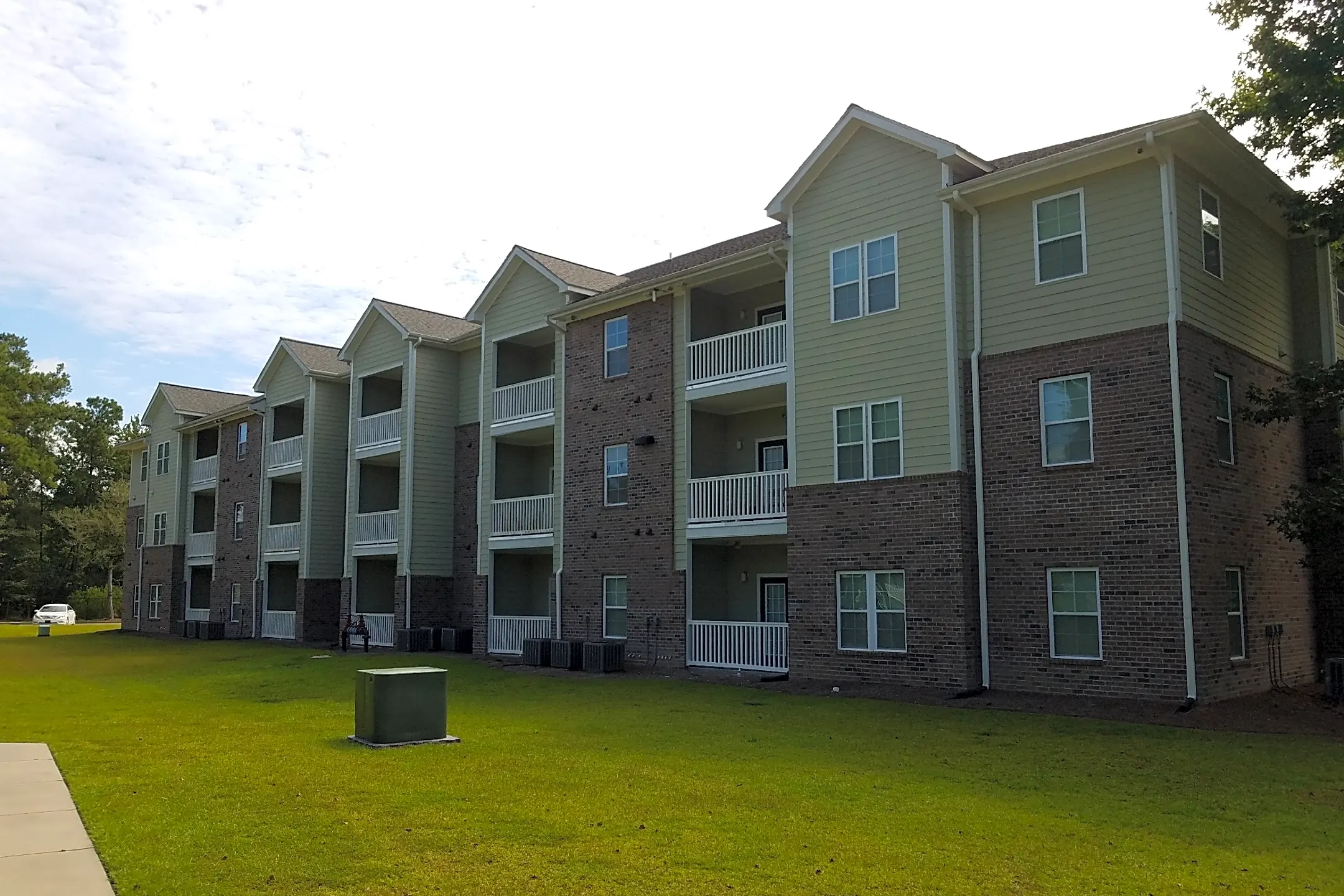 Summerville Garden Apartments 340 Holiday Dr Summerville SC For   43a9a92a6c35c348d756f6d1c5c7c1e1