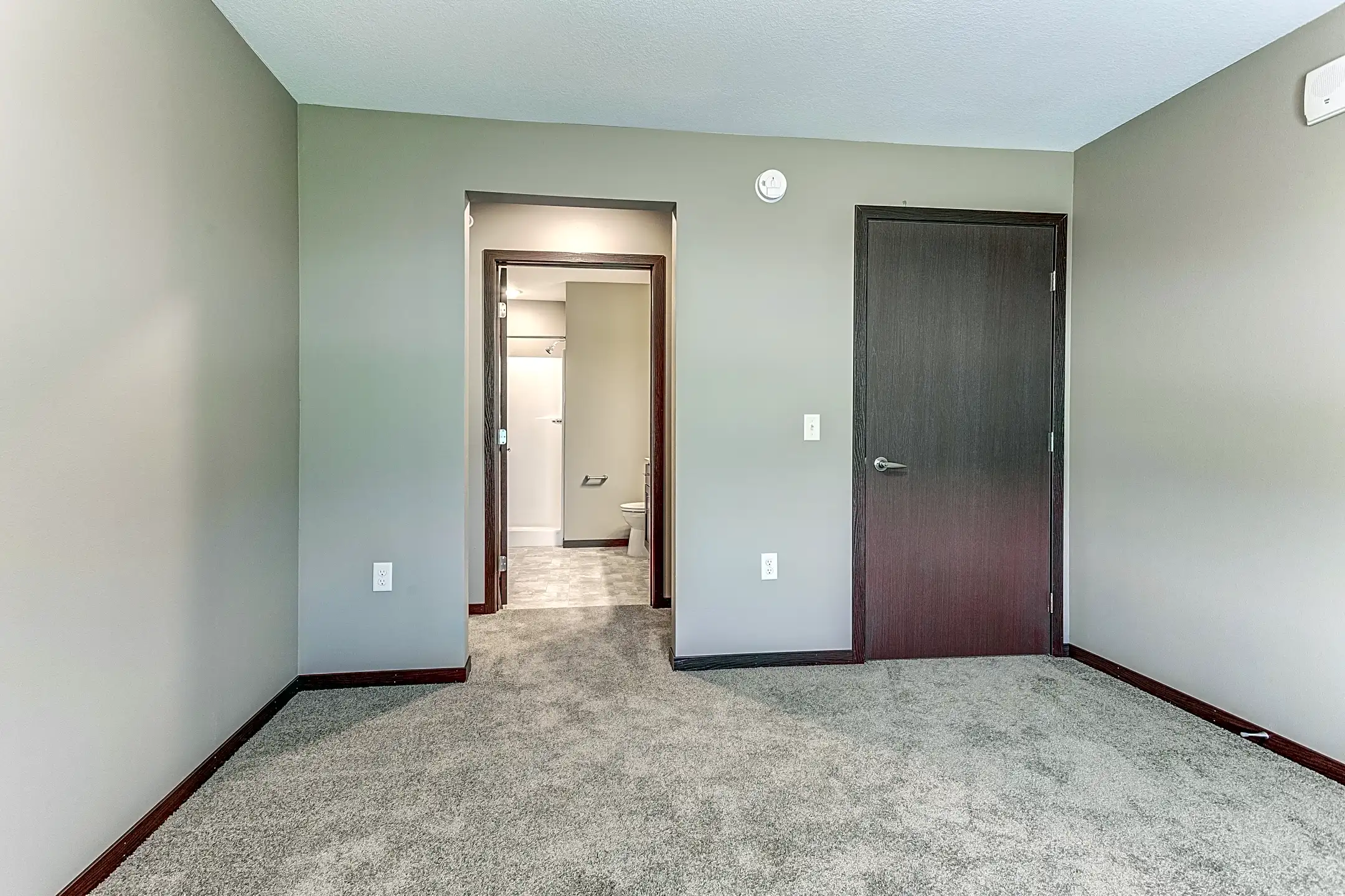 Panther Heights 2905 14th Street East Glencoe, MN Apartments for