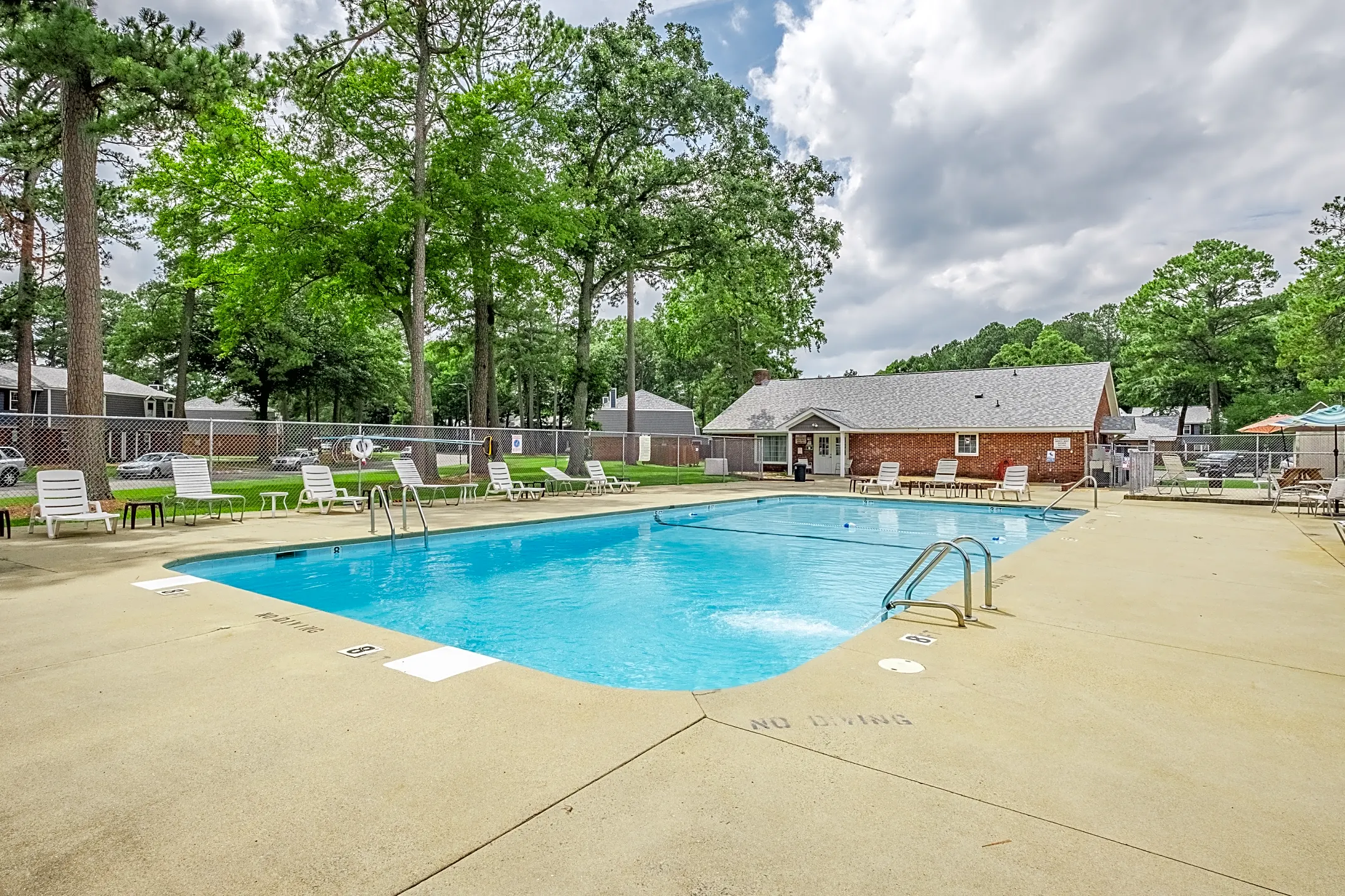 Concord Reserve Apartments - 517 Boxwood Ln | Goldsboro, NC Apartments ...