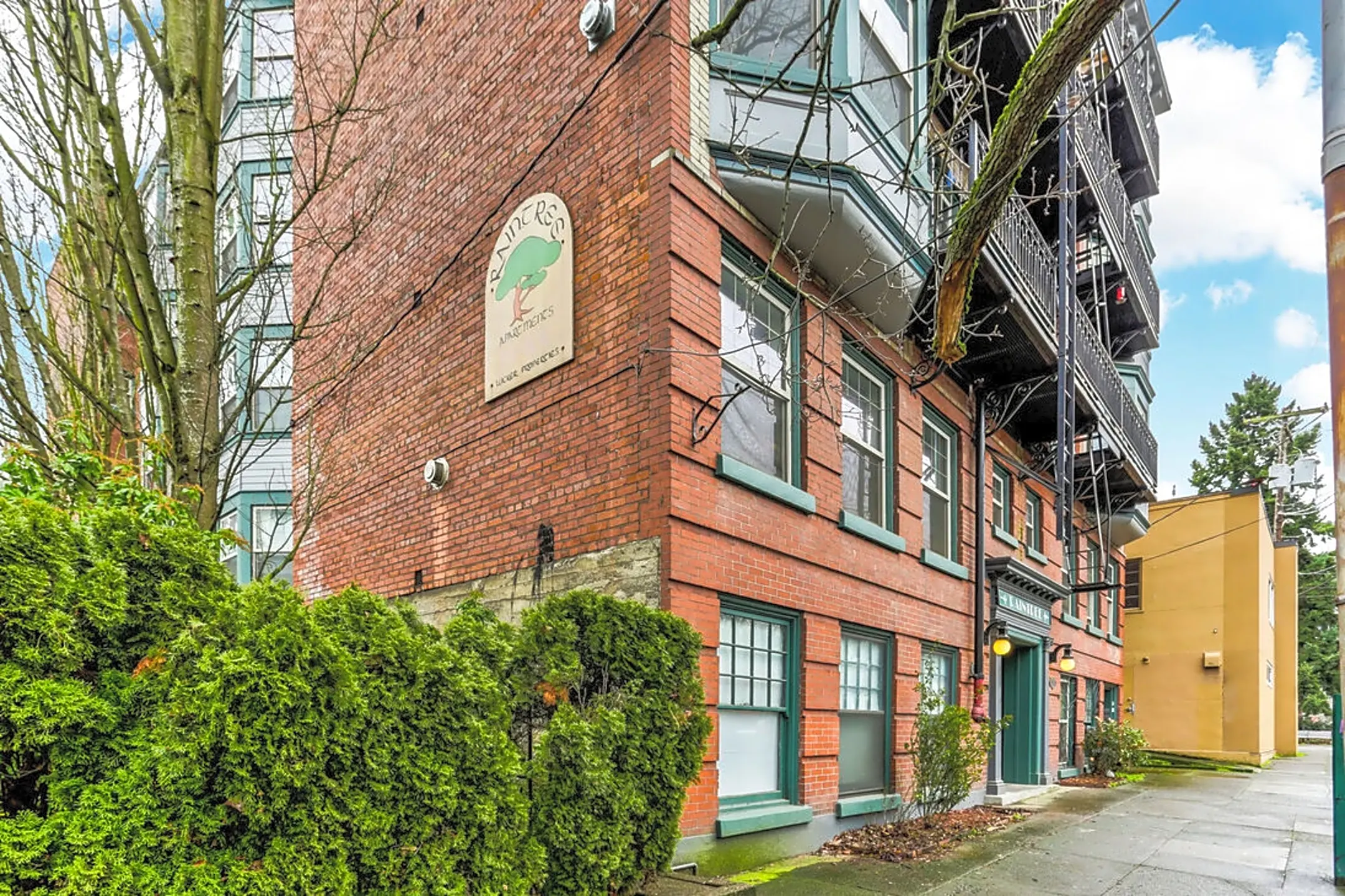 Raintree Apartments 924 S.W. 16th Ave. Portland, OR for Rent Rent.