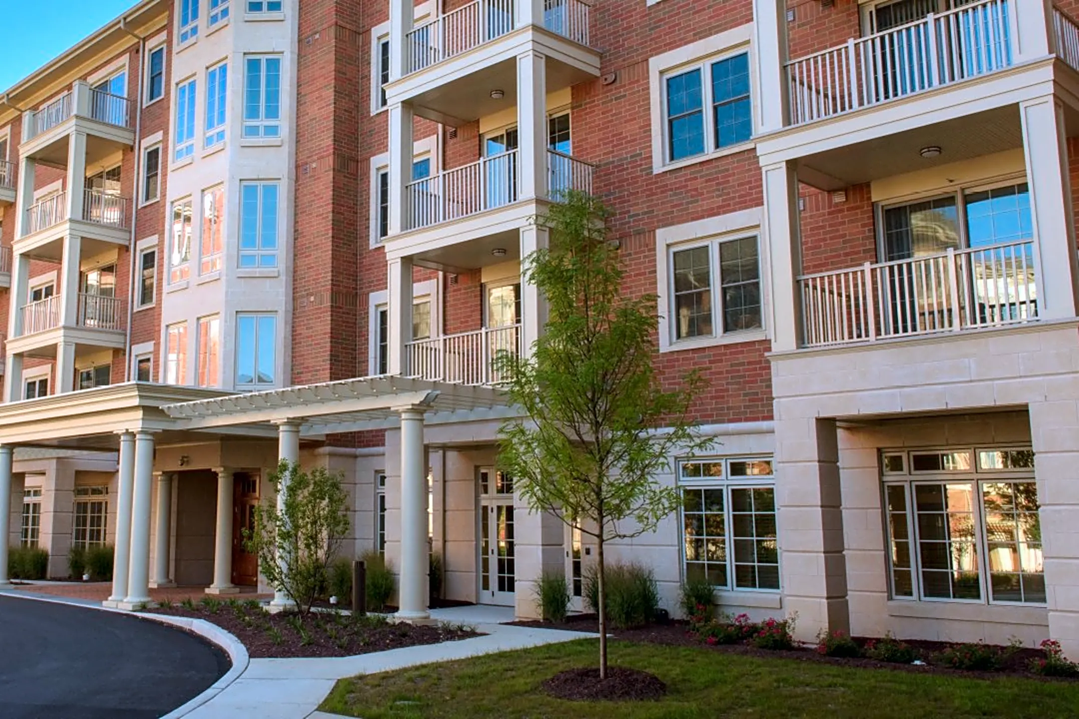 Meridian At Eagleview 659 Rice Blvd Exton, PA Apartments for Rent
