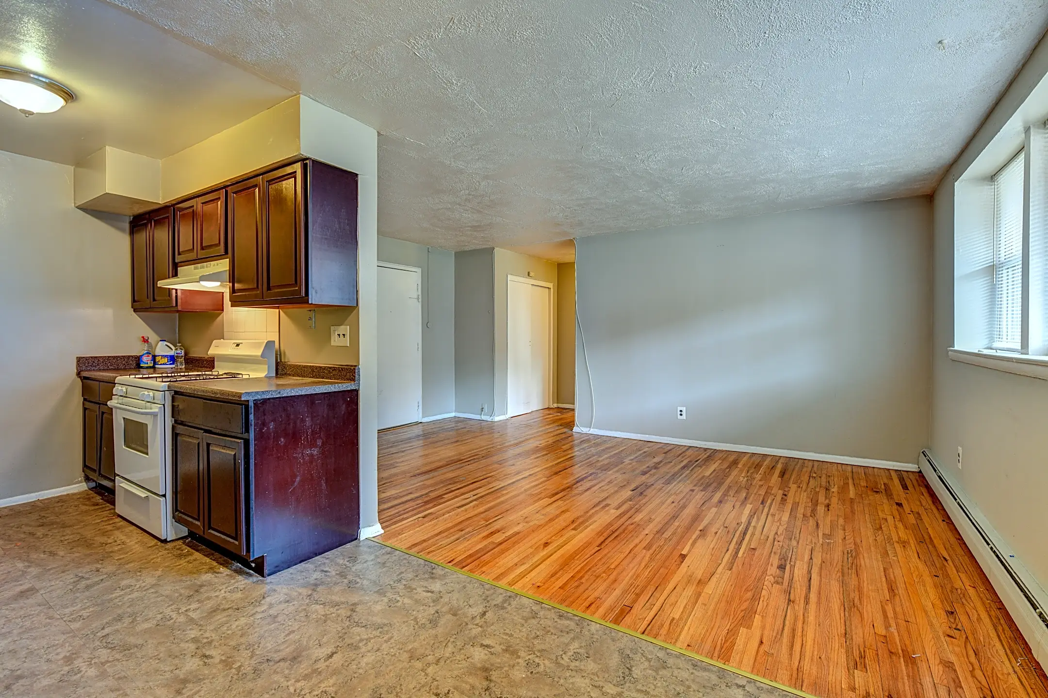 Parc One Apartments 91 Oak St Clementon, NJ Apartments for Rent Rent.