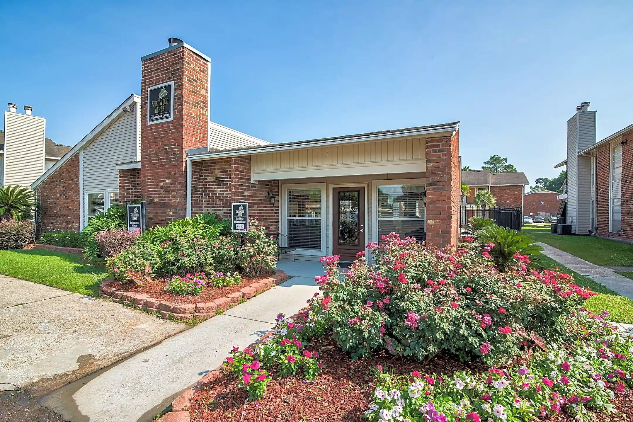 Sherwood Acres Apartment Homes 12757 Coursey Blvd Baton Rouge, LA