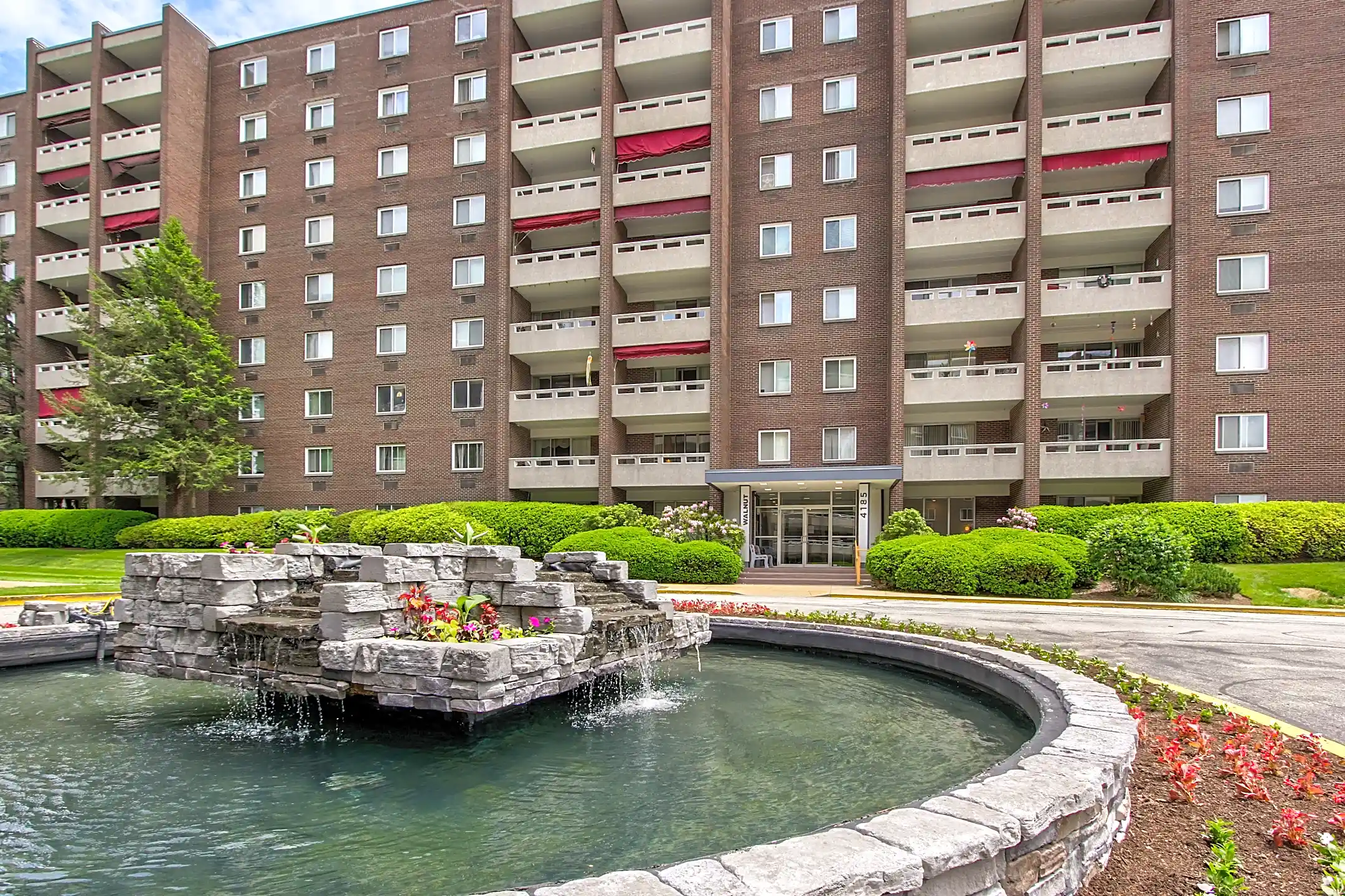 Walnut Crossings Apartments 4175 Ivanhoe Dr Monroeville, PA Apartments for Rent Rent.