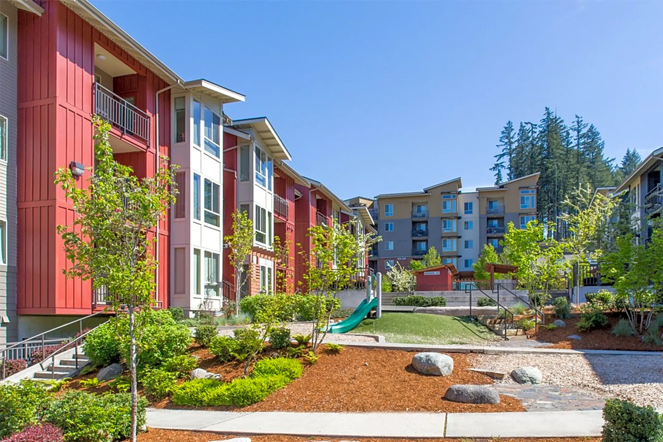 Building - Discovery Heights - Issaquah, WA