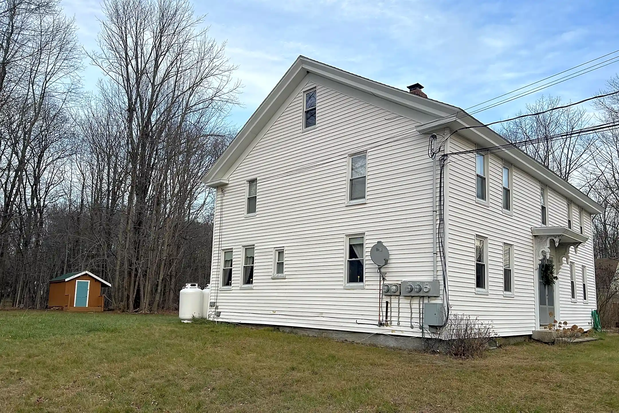 5 Kingston Rd Apartments Danville, NH 03819