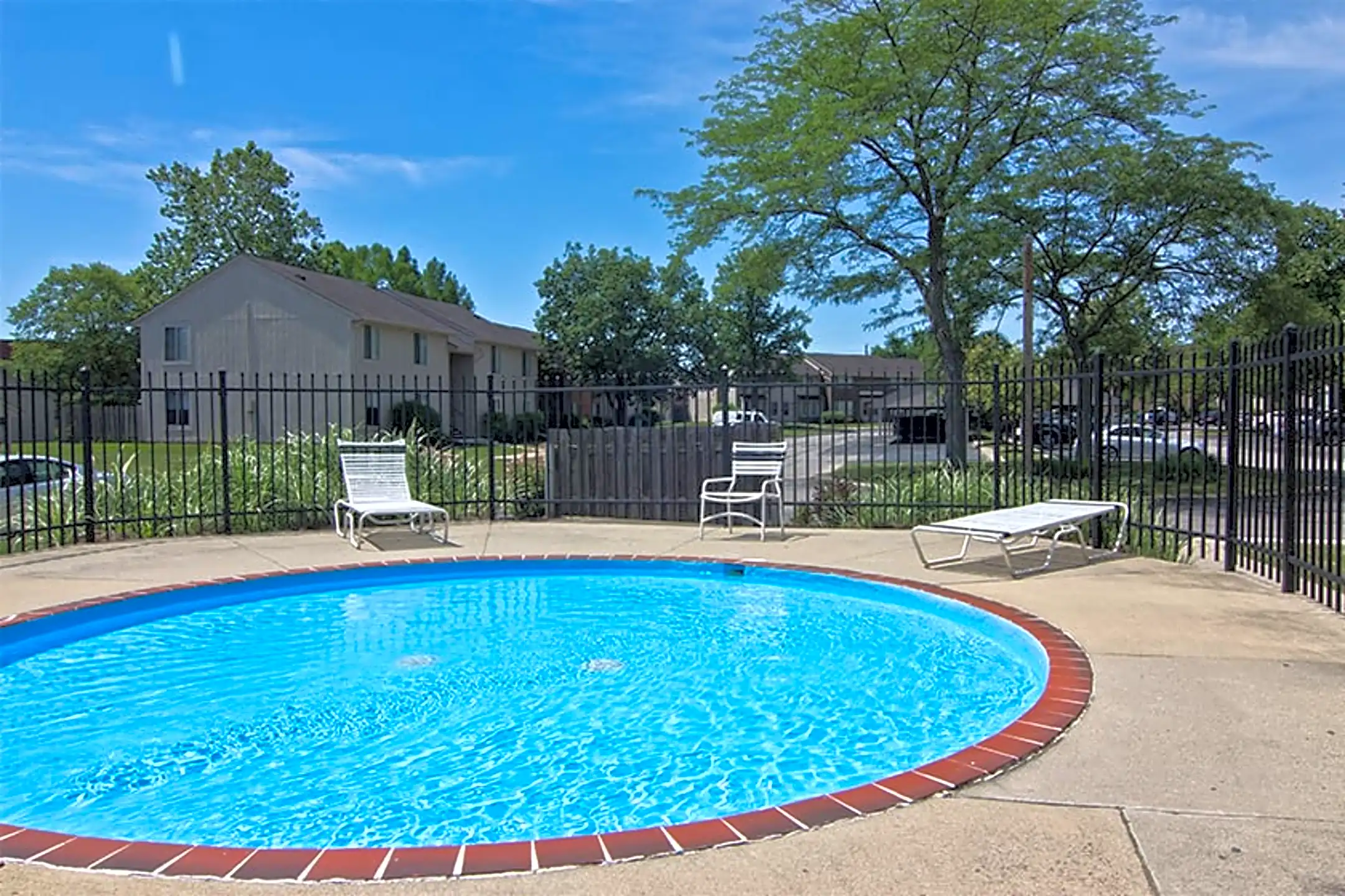 Brookview Apartments of Indianapolis 1151 Aqua Vista Dr