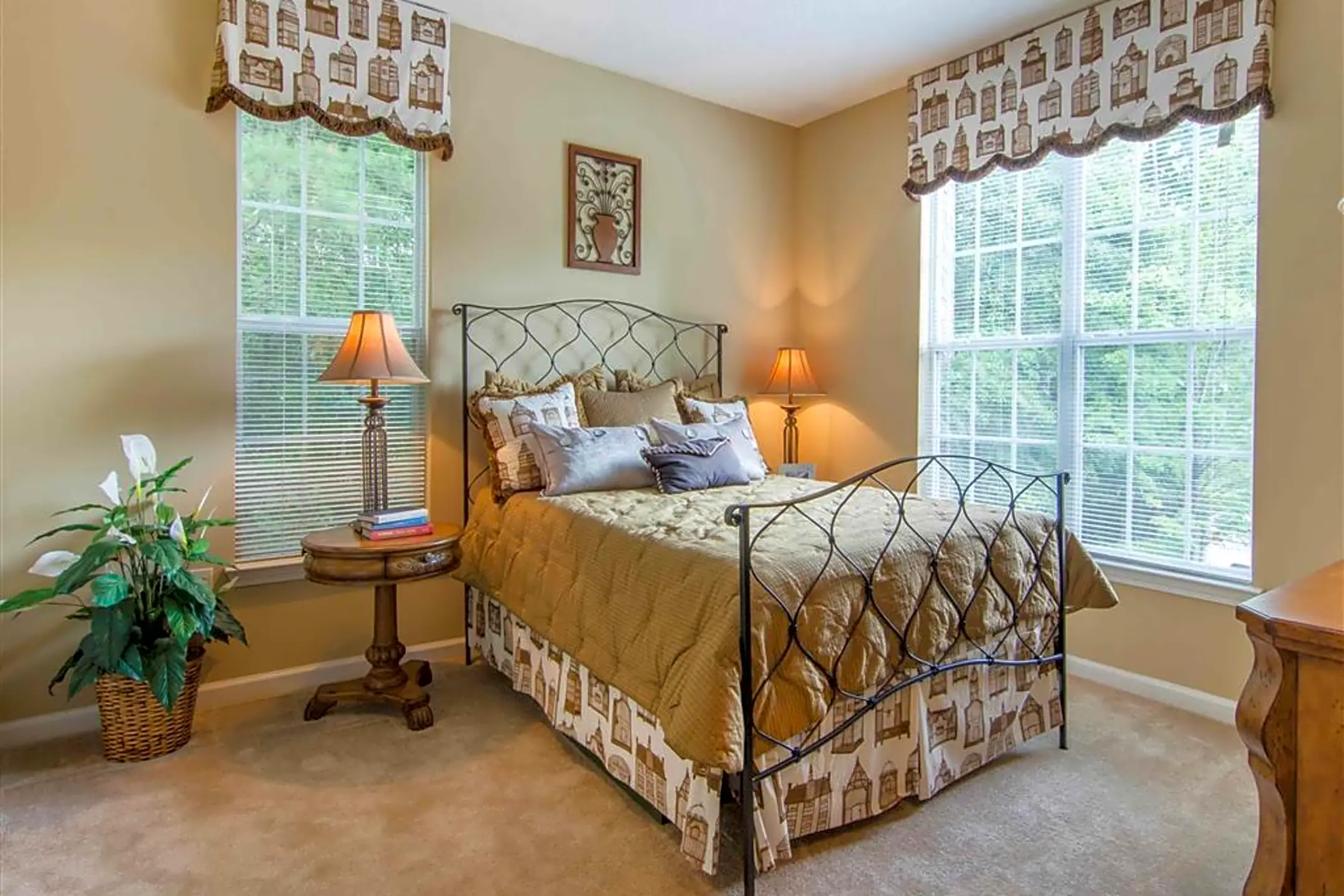 The Retreat at Kedron Village Apartment Homes 100 Hyacinth Ln