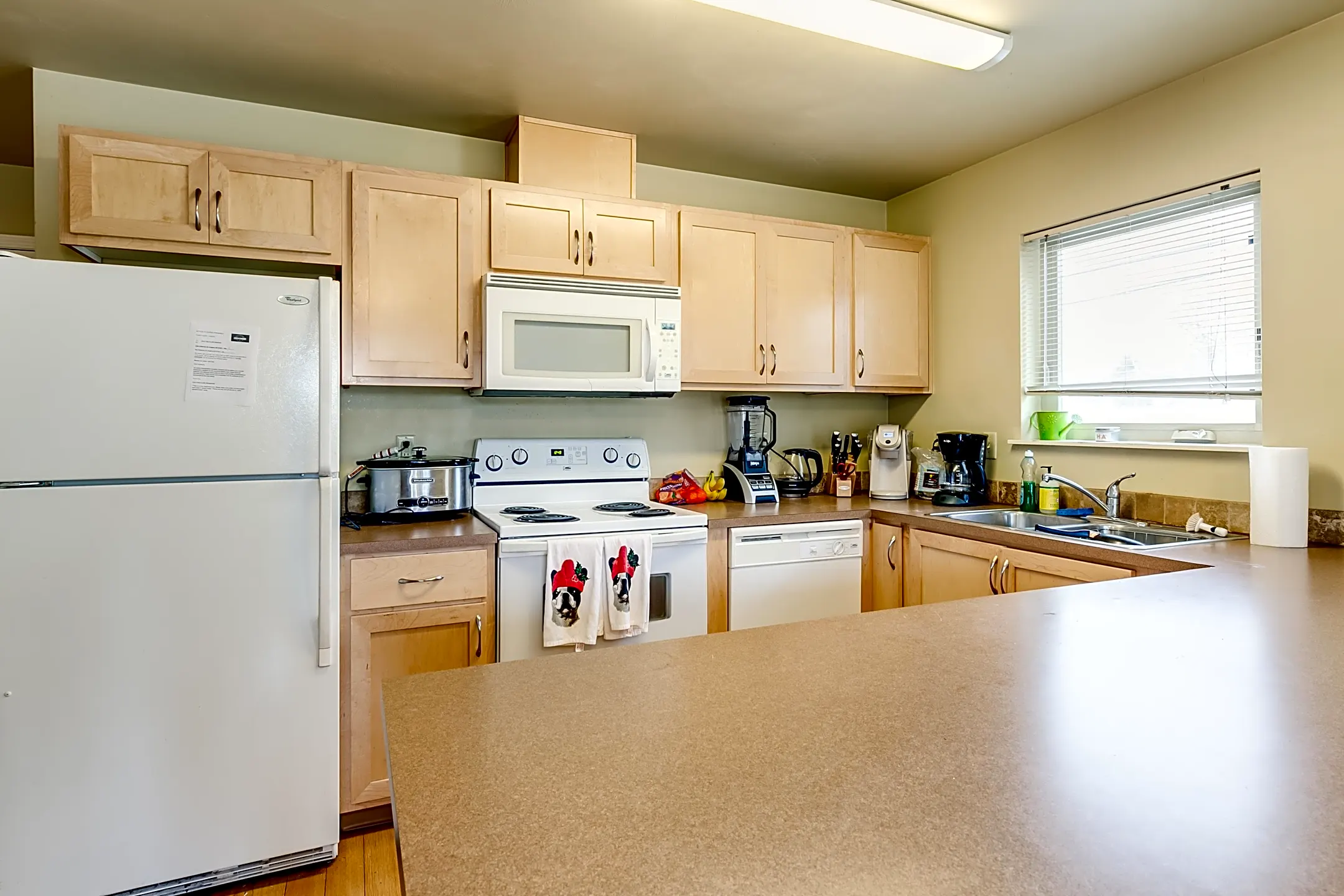 The Duck Flats Student Housing 945 Patterson St Eugene, OR