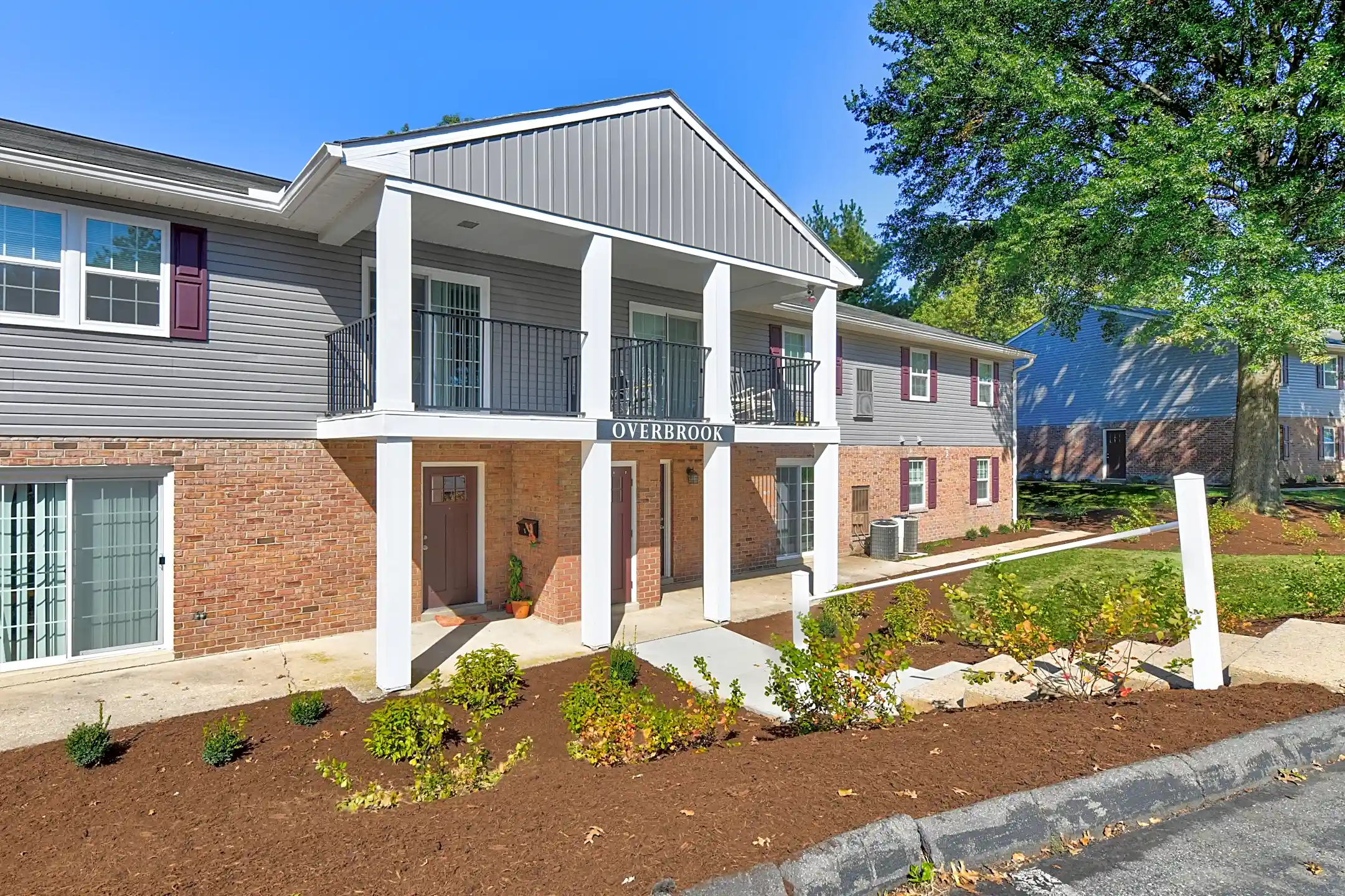 Village Green Elizabethtown, PA 17022