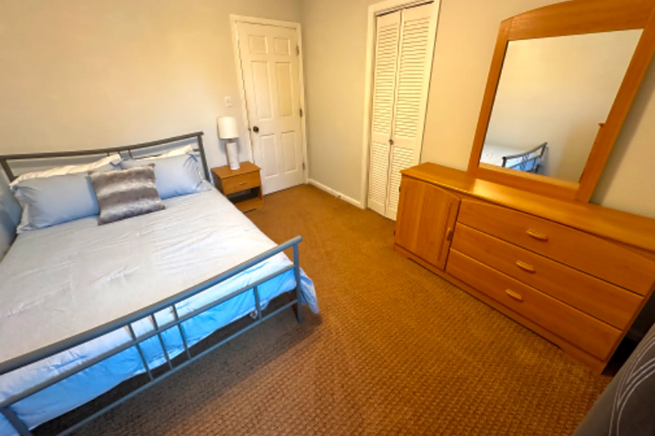 3105 Covedale St 3105 Covedale St unit A B C High Point, NC Houses