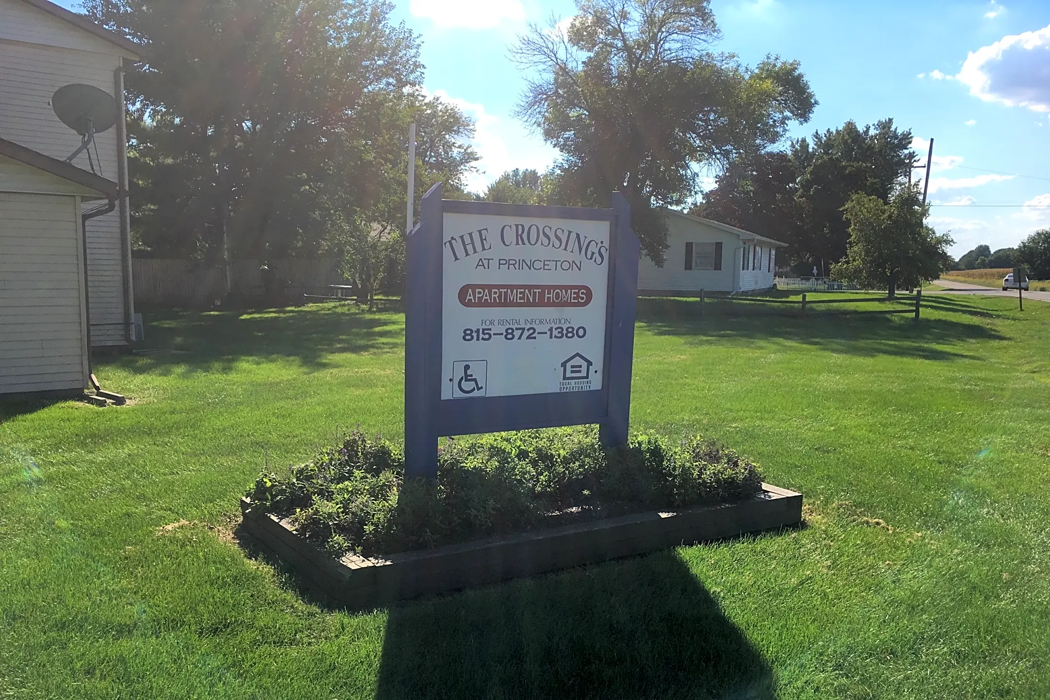 The Crossings Apartments - 1214-1223 North Maple Street | Princeton, IL ...