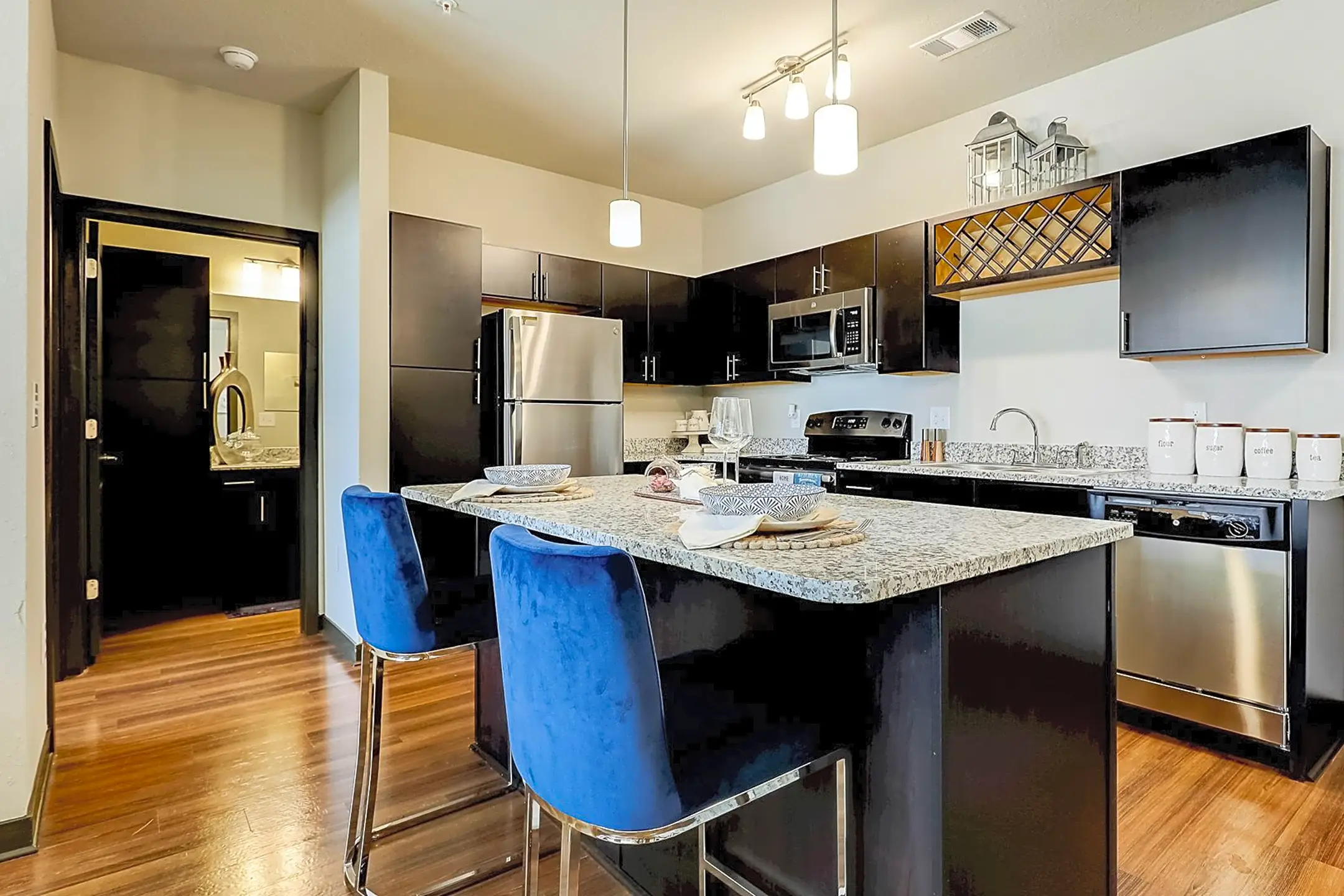 Springs at Newnan 2019 Newnan Crossing Bypass Newnan, GA Apartments