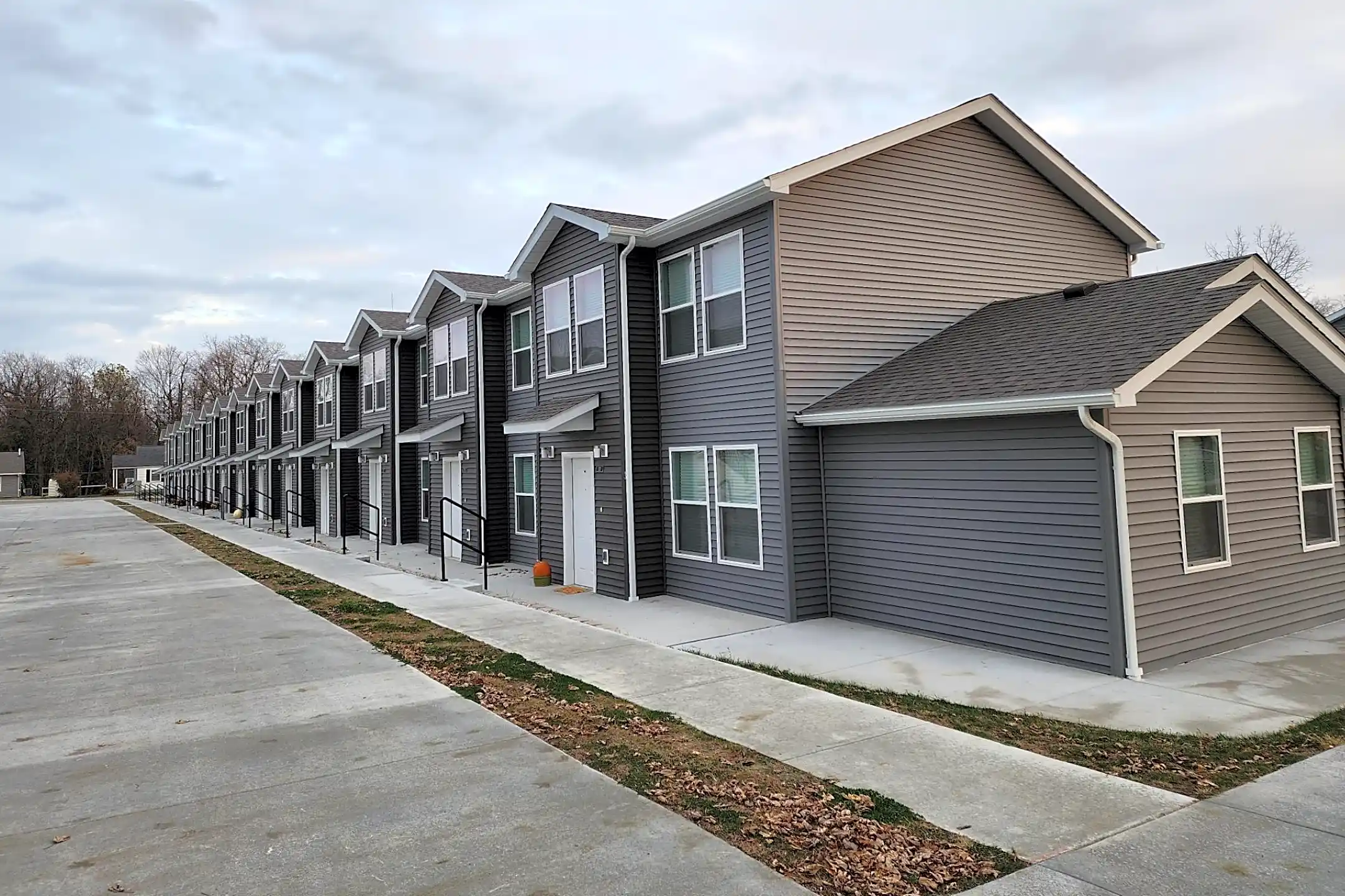 Townhomes on Main Rockville, IN 47872