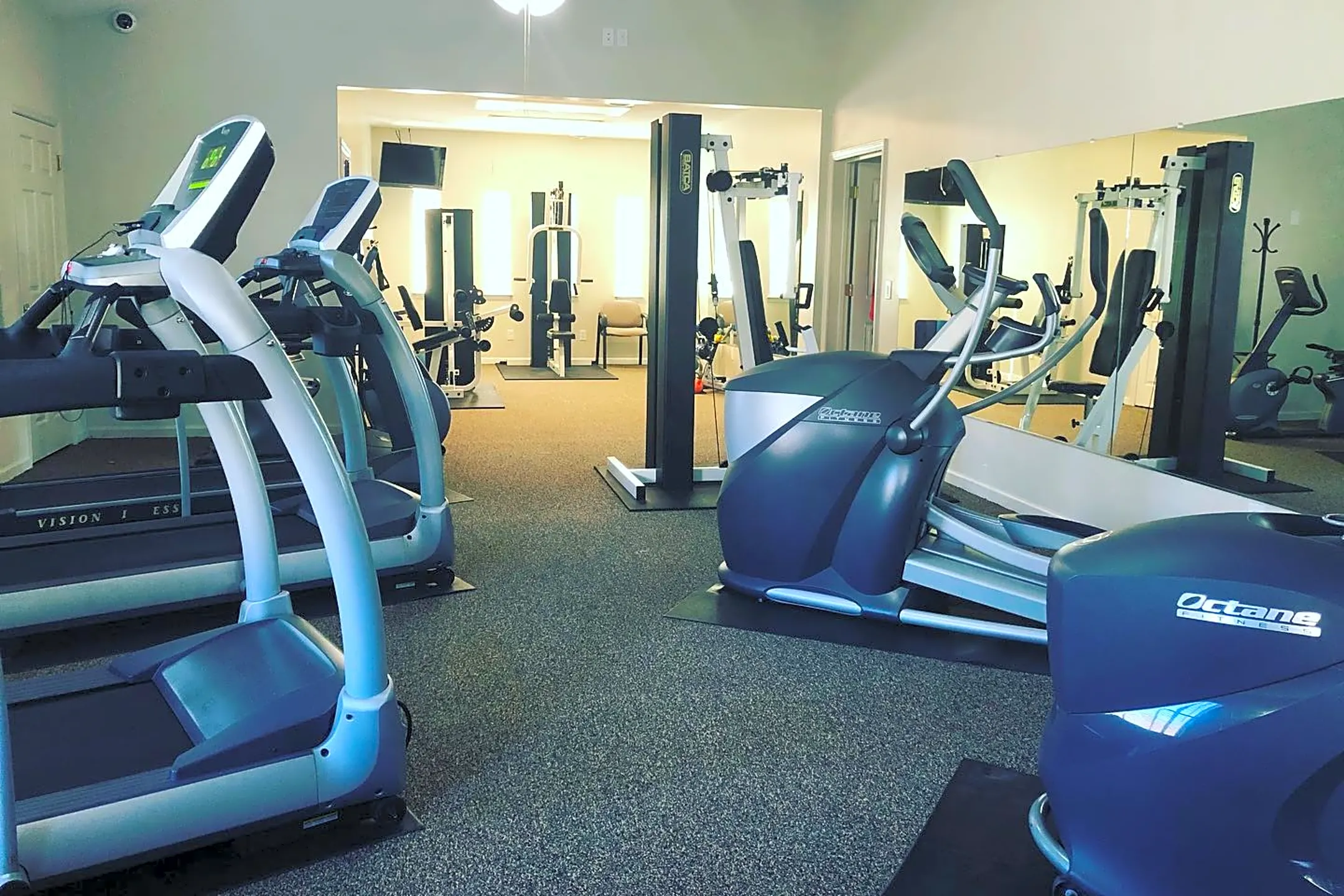 Fitness Weight Room - Meridian Park Apartments - Greenville, NC