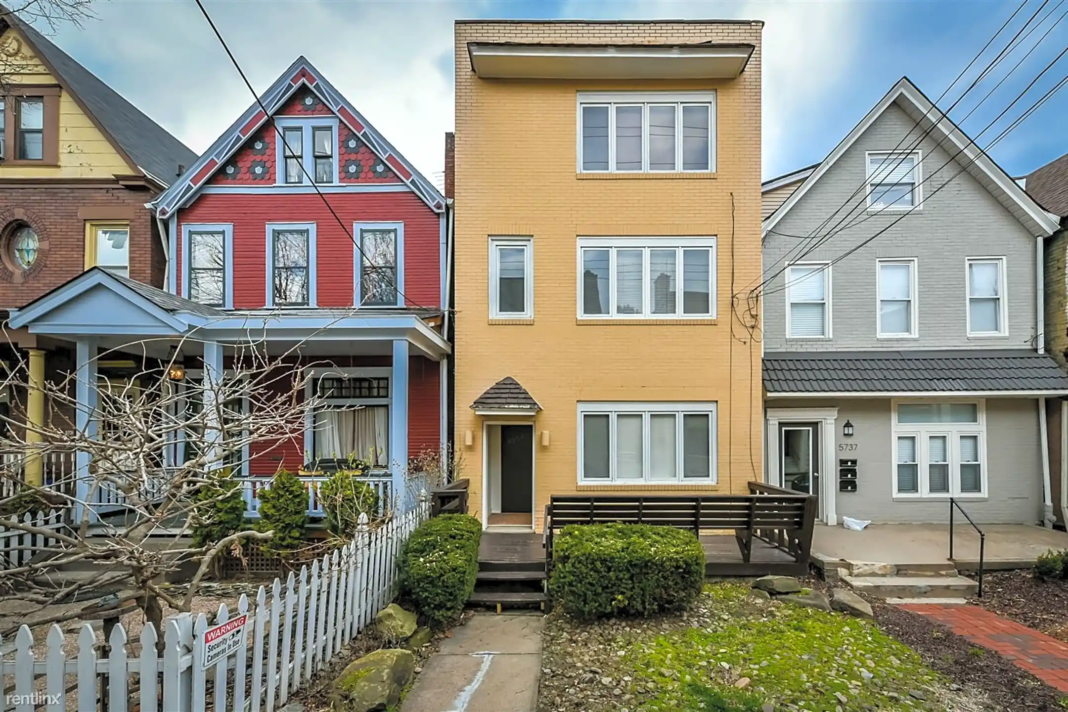 5735 Kentucky Ave 5735 Kentucky Ave unit 1 Pittsburgh, PA