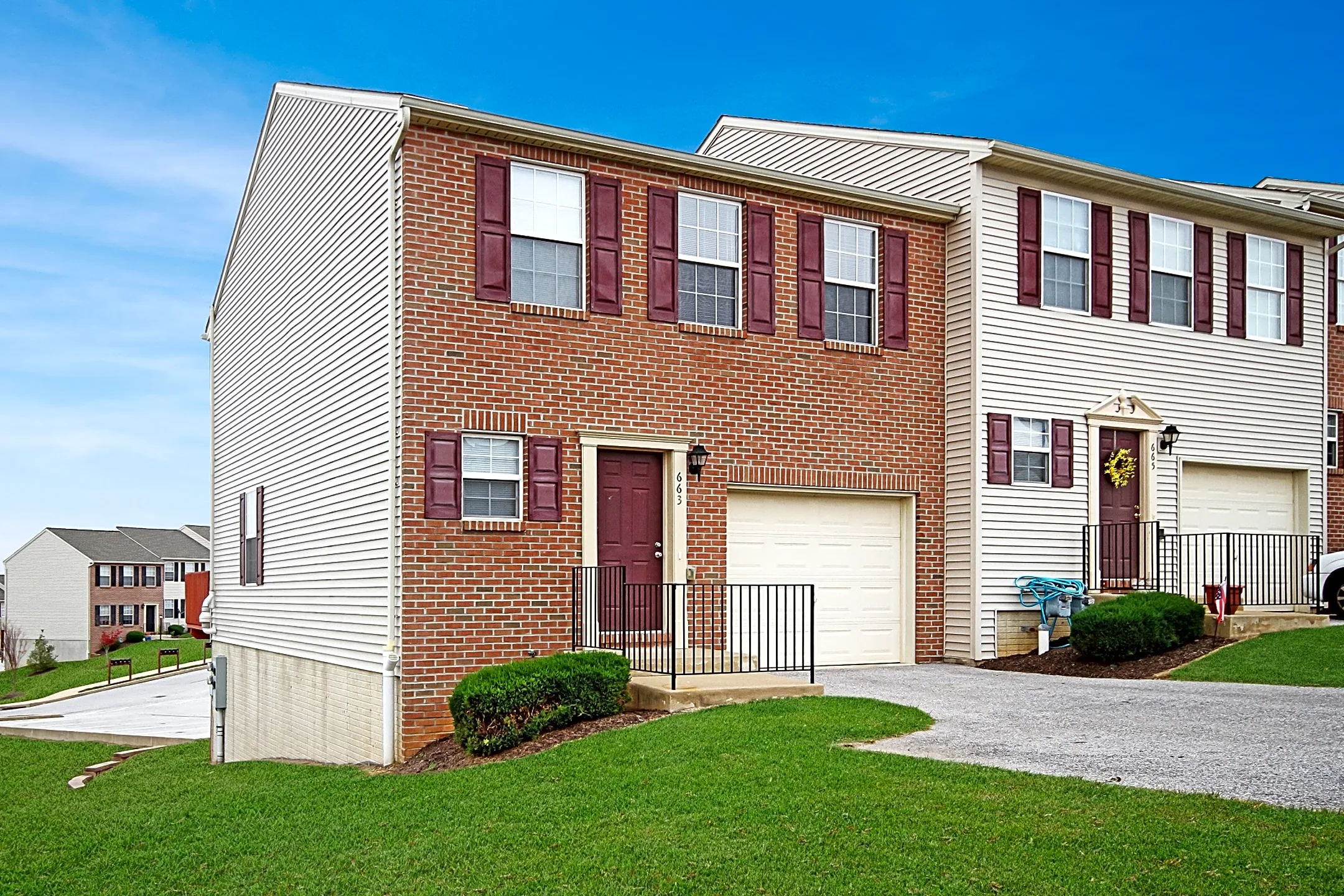 Lion's Gate Townhomes - Red Lion, PA