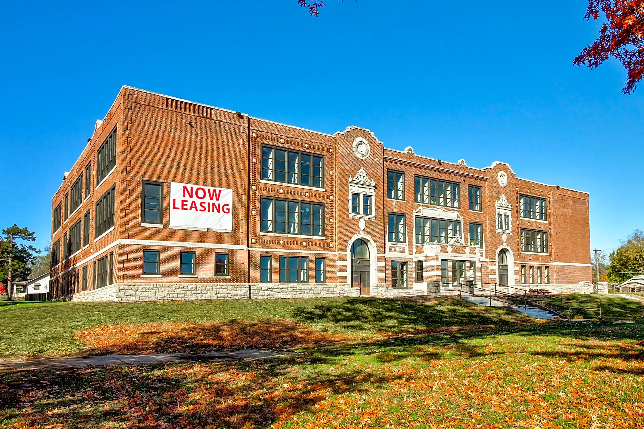 Blenheim School Apartments 2411 East 70th Terrace Kansas City, MO