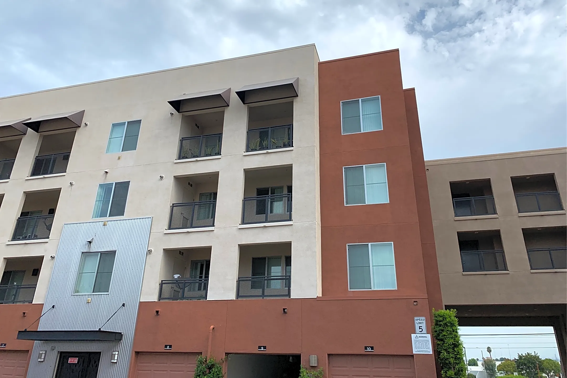 Park Landing Apartments - Buena Park, CA 90620