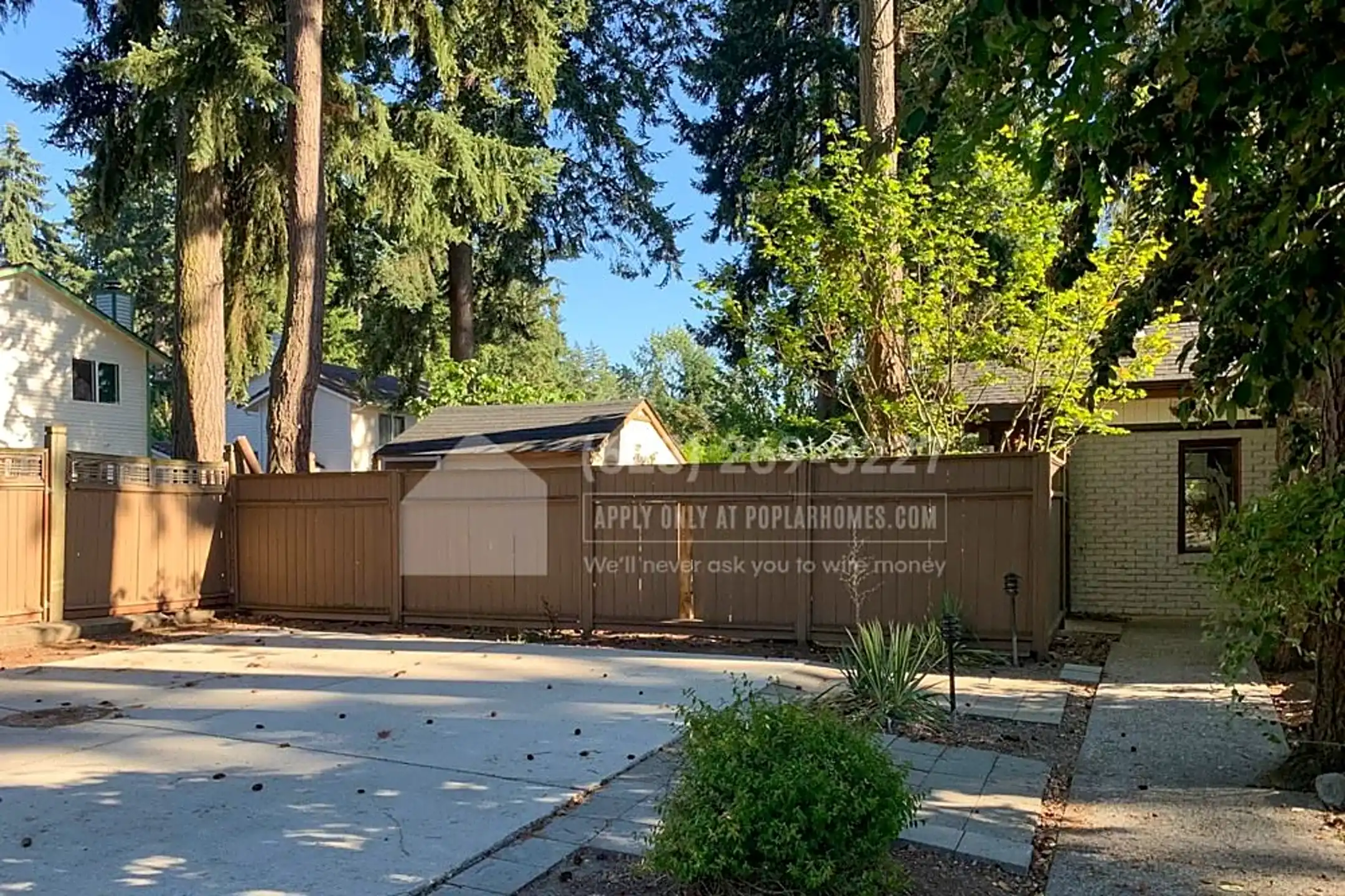 Community Signage - 11409 NE 112th St - Kirkland, WA