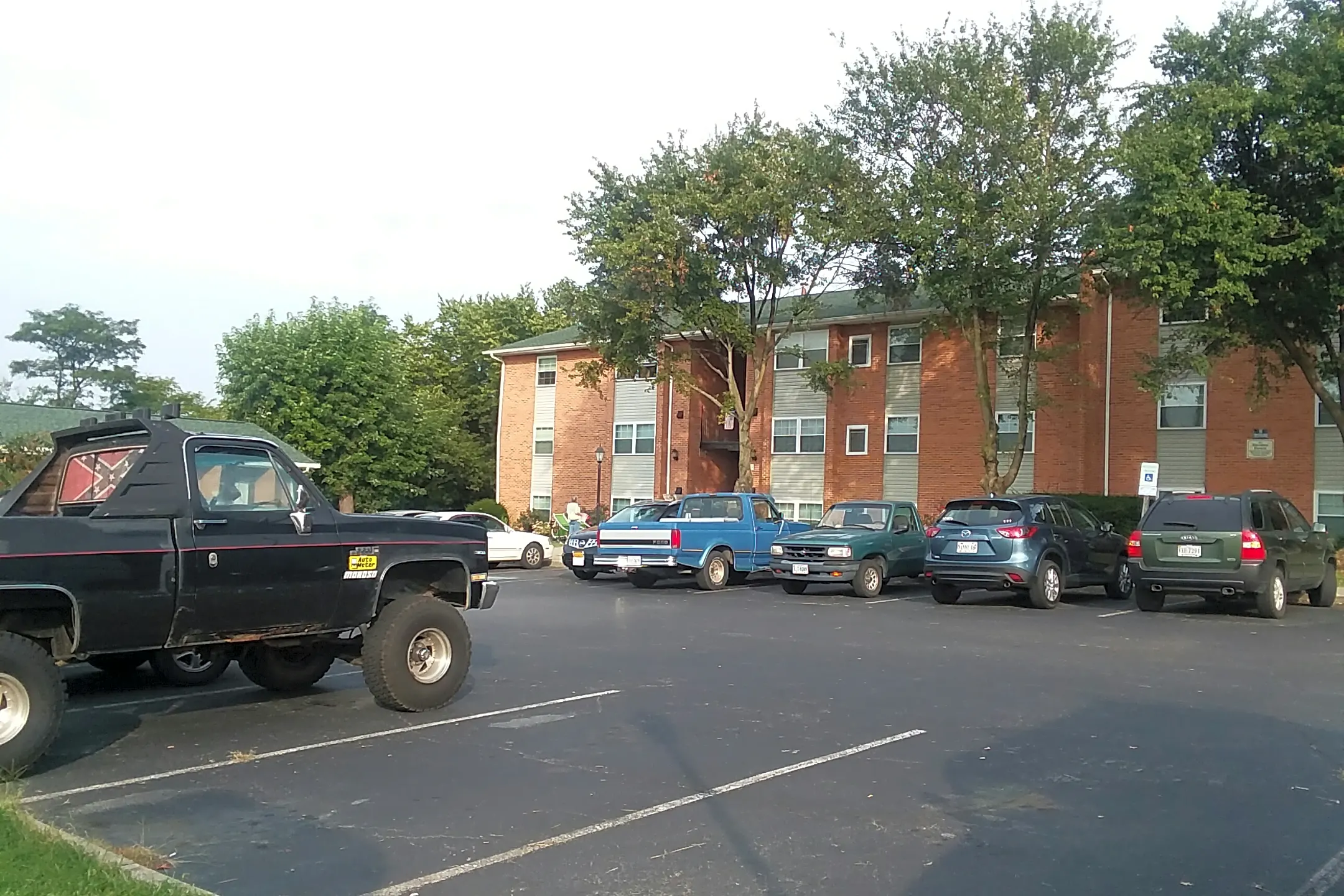 The View at 777 Apartments - Salem, VA 24153