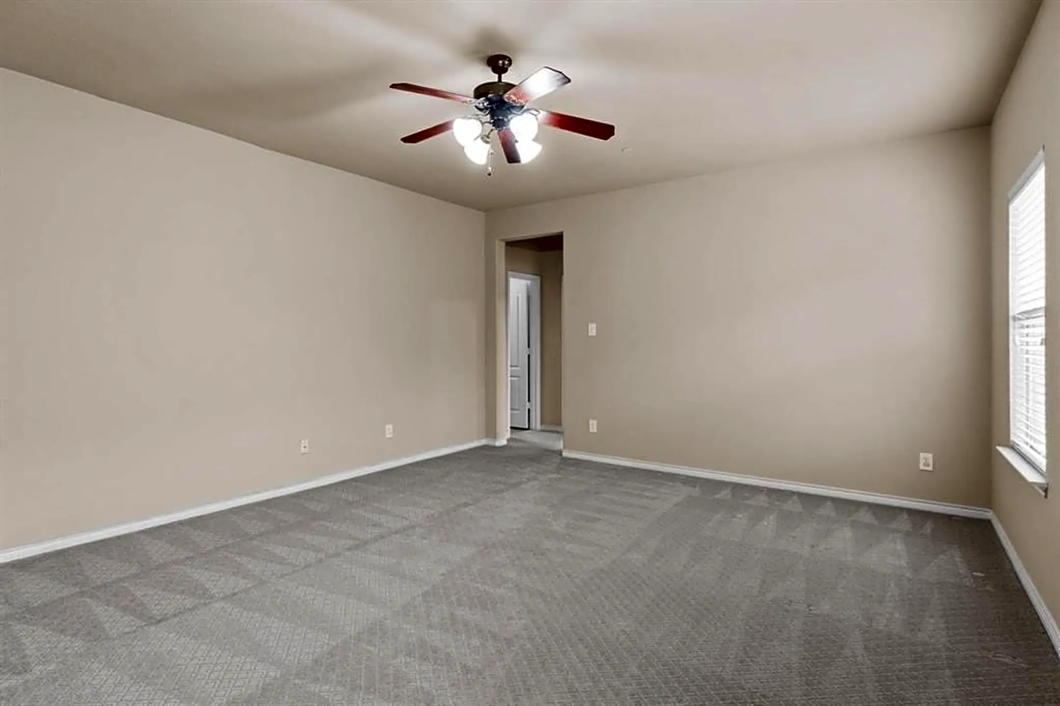 5678 Grosseto Dr Townhomes Frisco, TX 75034