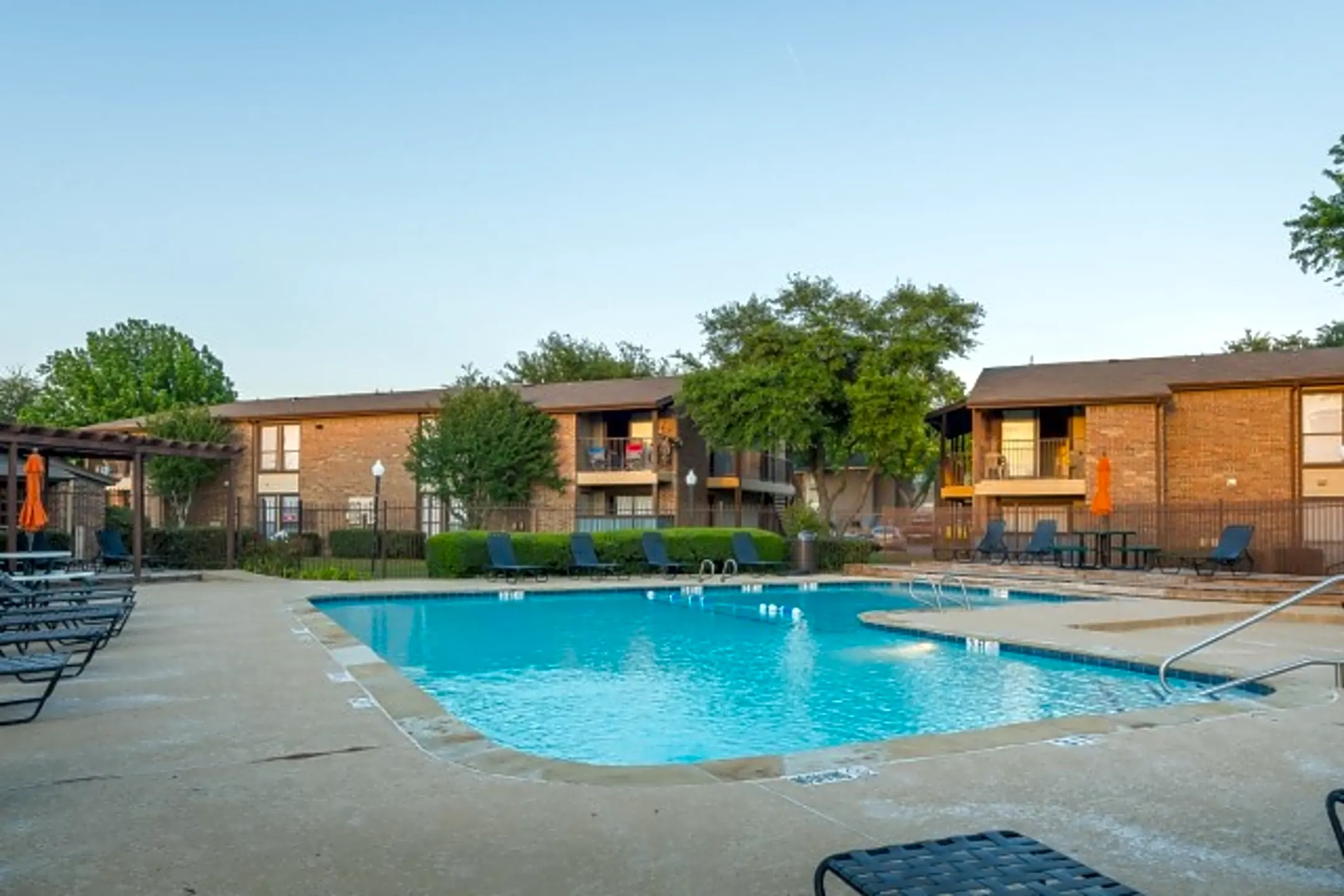 8500 Harwood Luxury Apartment Homes 8500 Harwood Rd North Richland Hills, TX Apartments for
