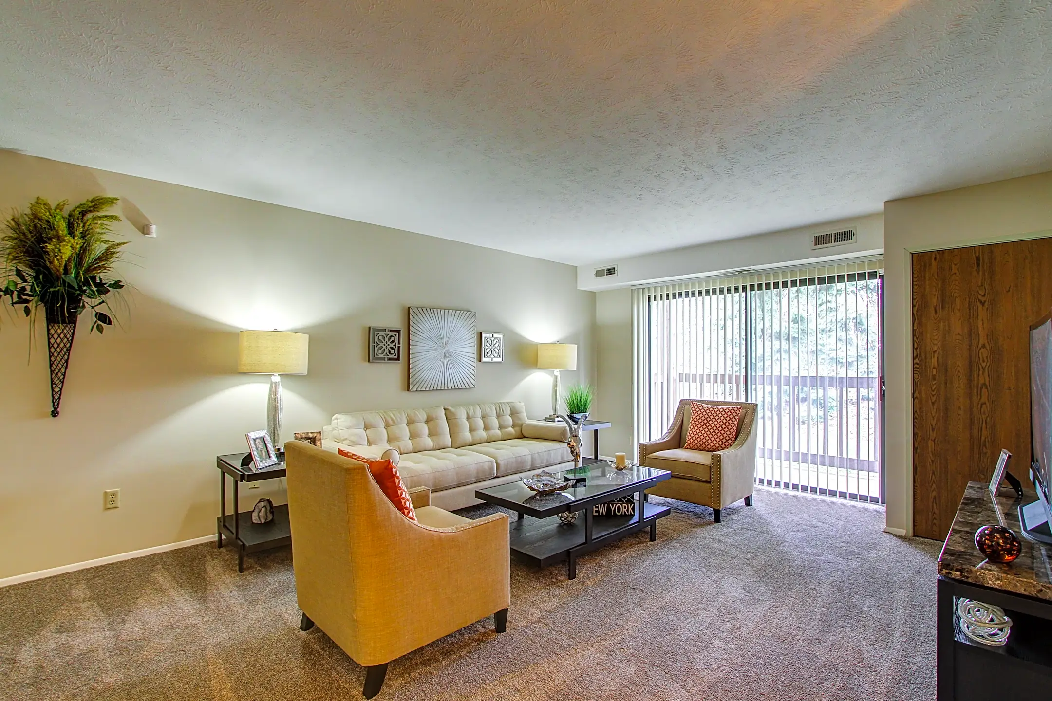 Deer Run Apartments Twinsburg, OH 44087