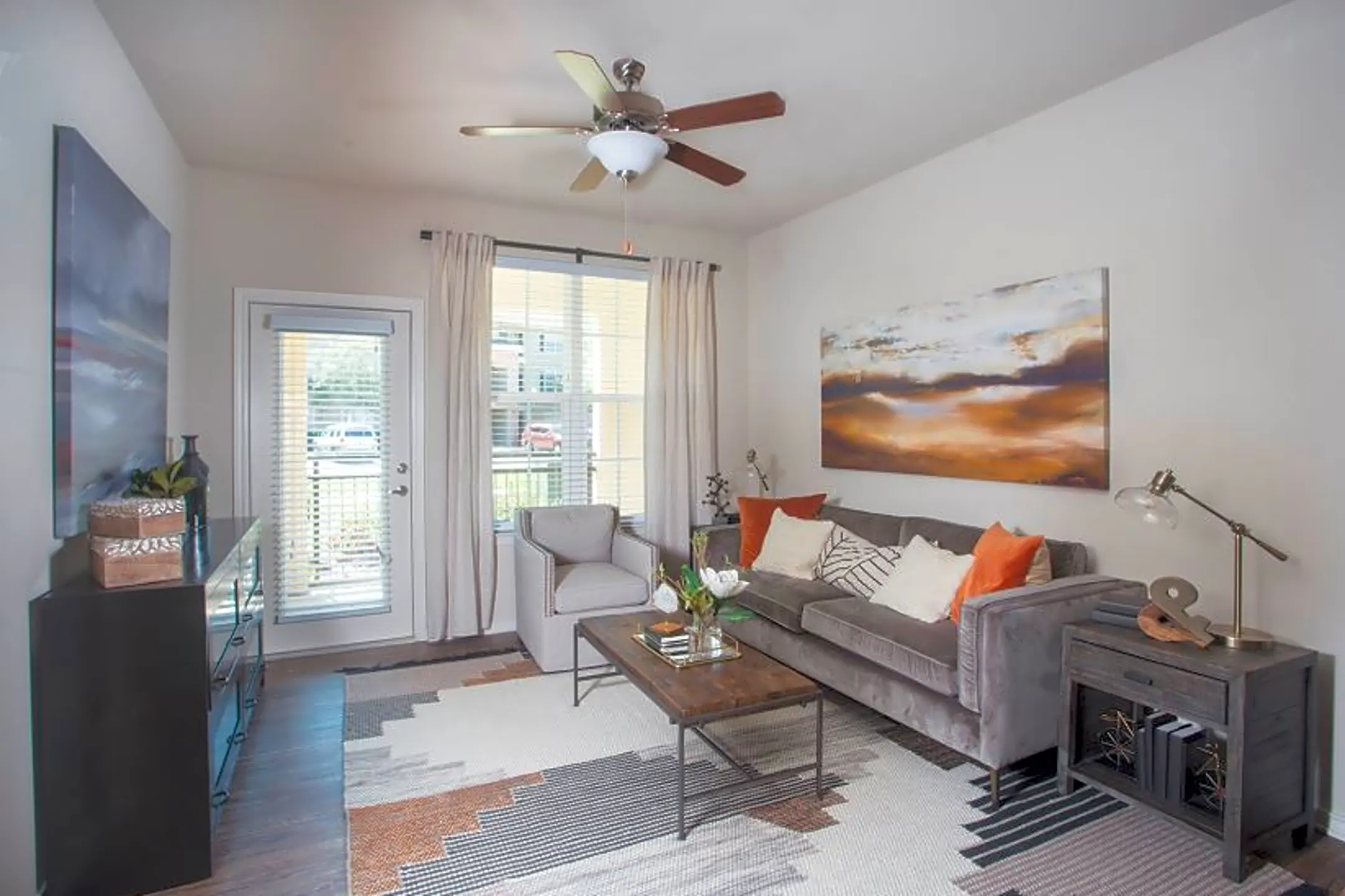 Lakeside Villas 2455 Weldwood Dr Baton Rouge, LA Apartments for