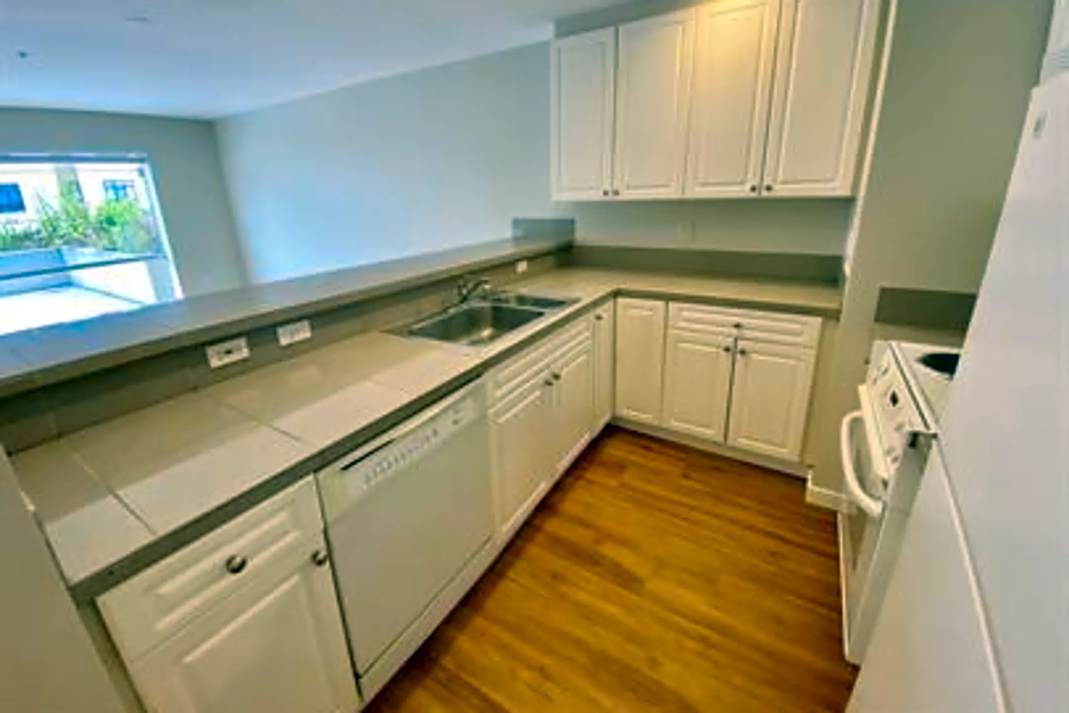 103 Main St E Houses Clarks Grove, MN 56016