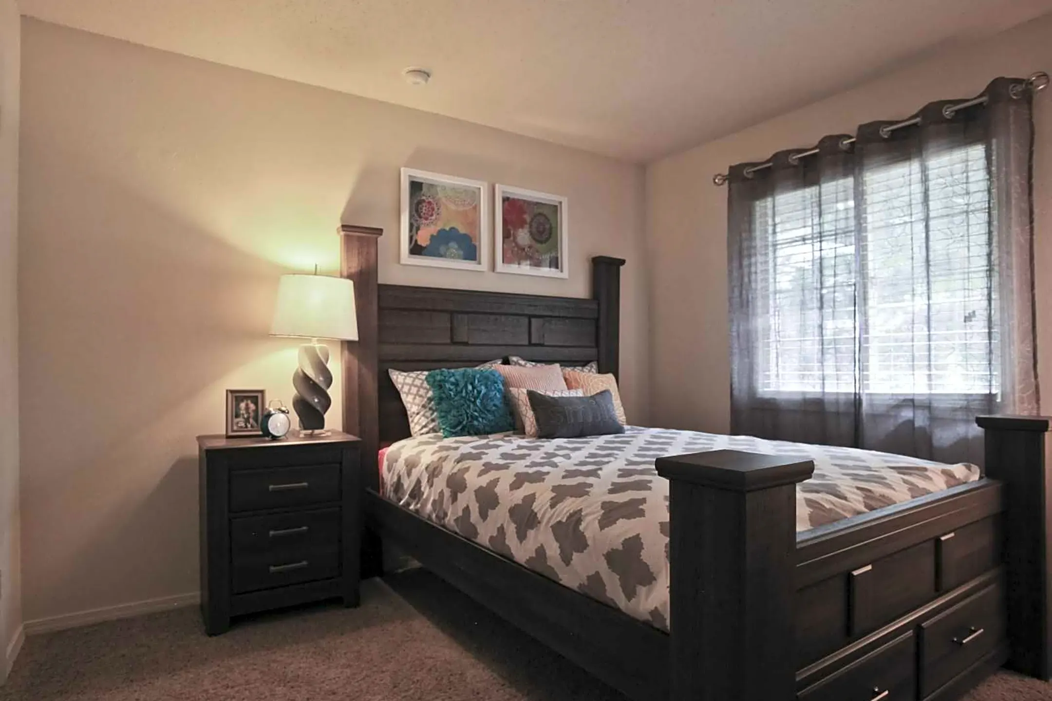 Bedroom - Chardonnay - Tulsa, OK