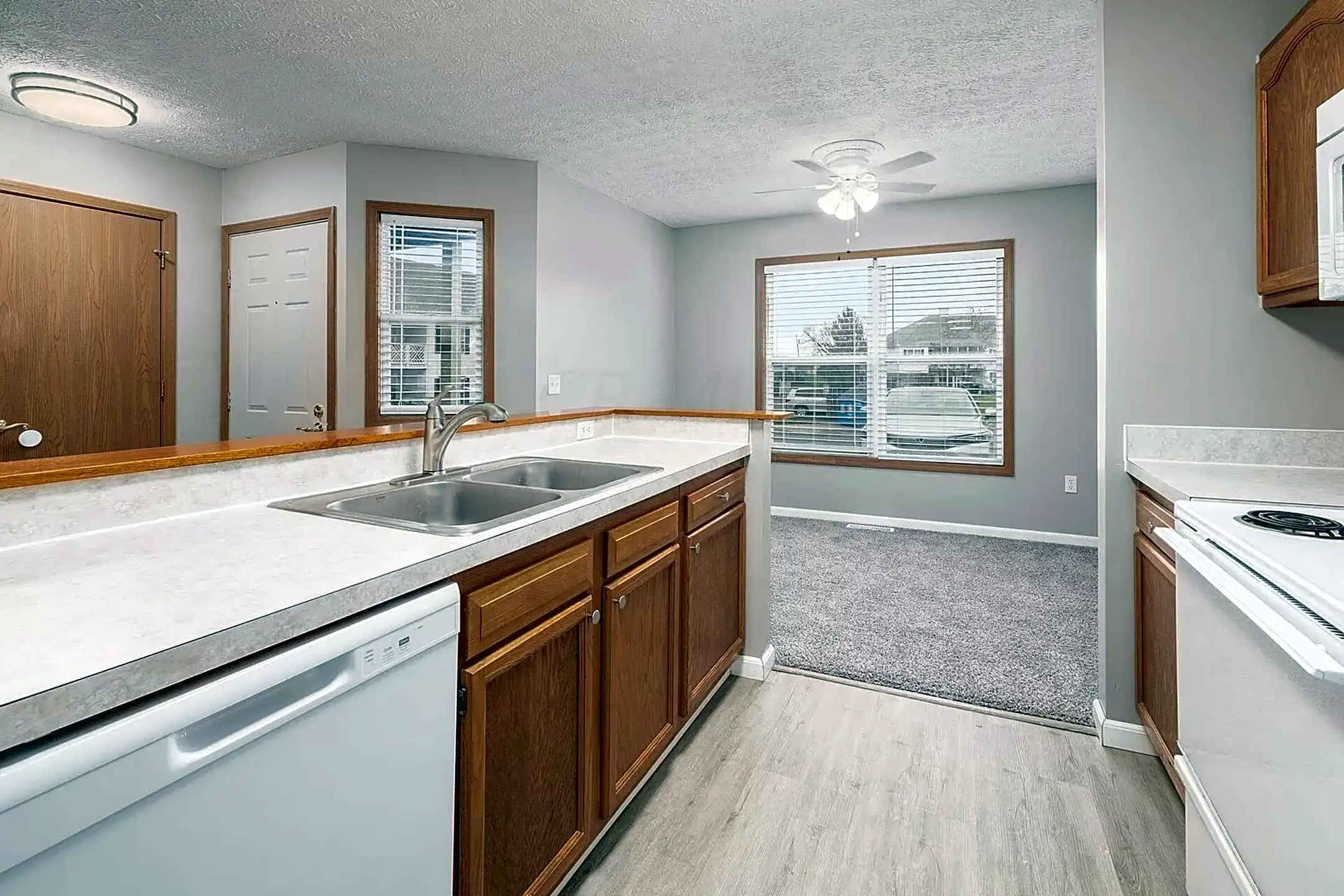 705 Milcrest Dr Condos Marysville, OH 43040