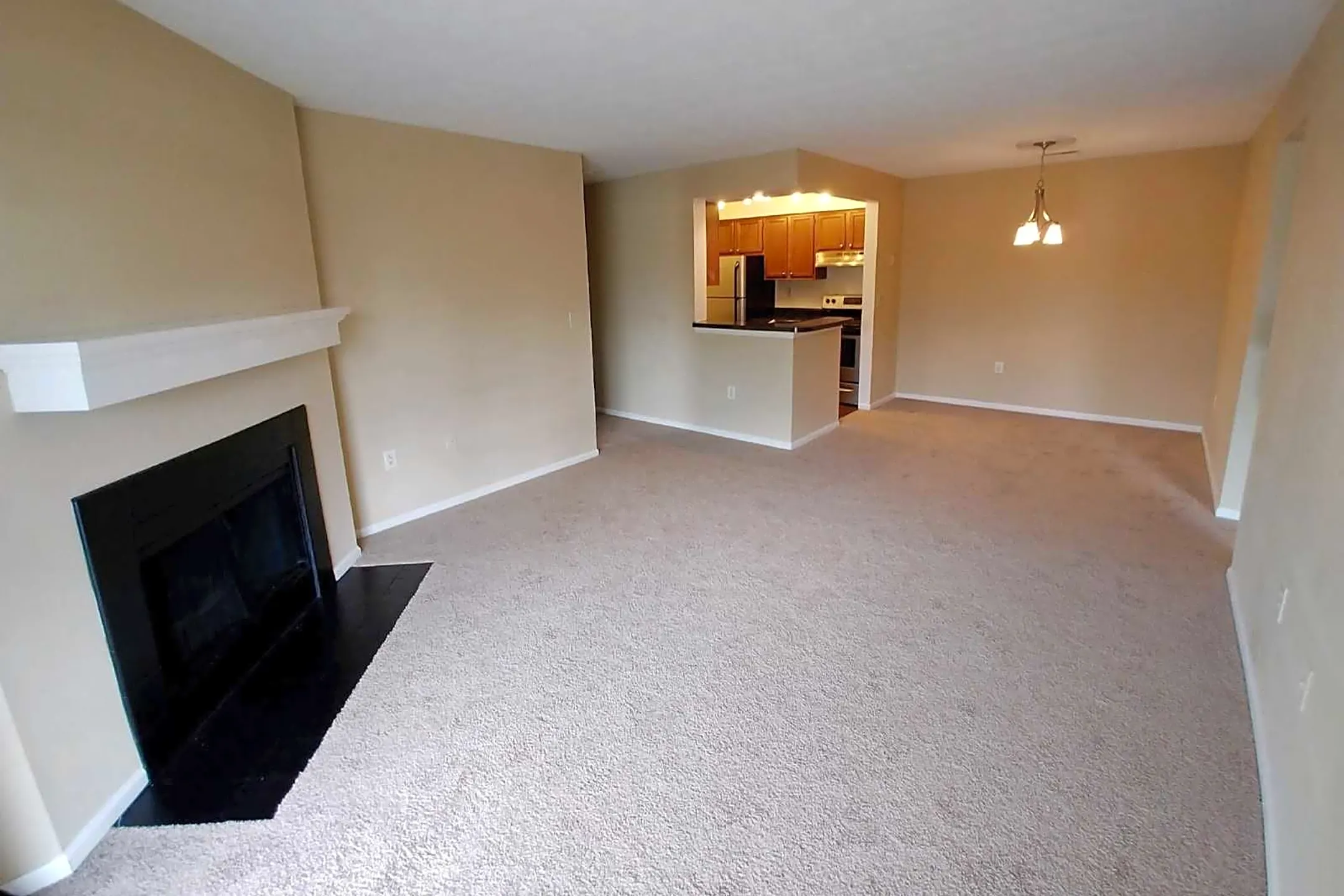 Living Room - Steeplechase Apartments - Centerville, OH