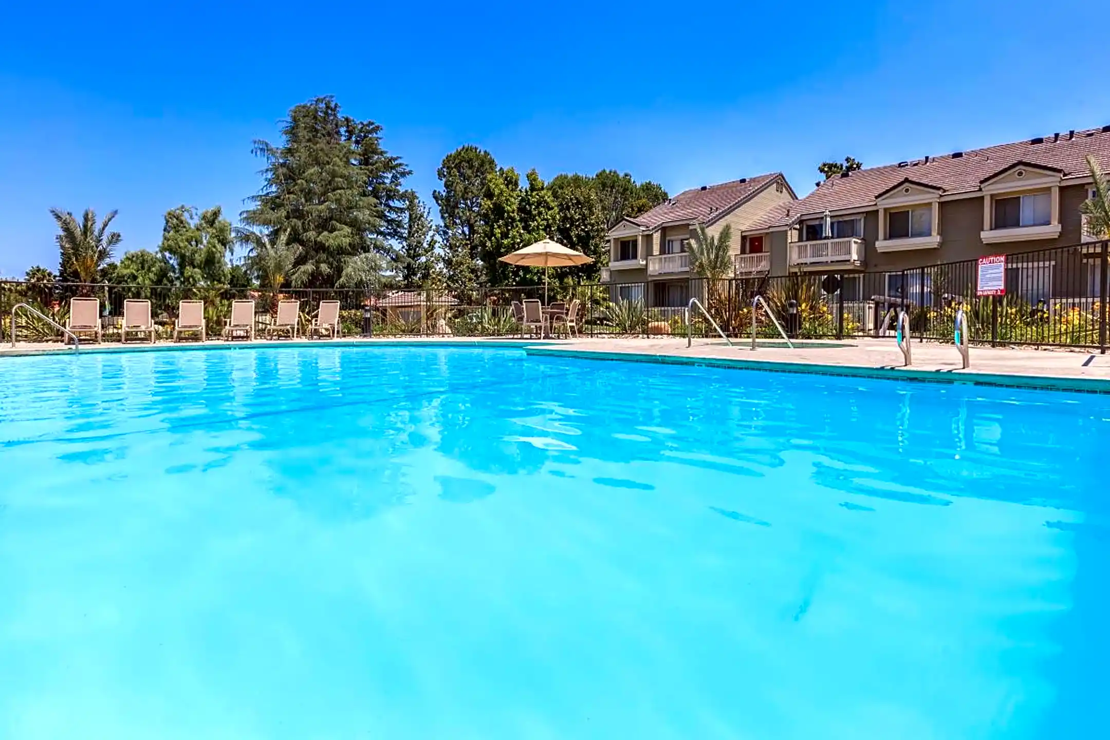 The Springs Apartment Homes Bakersfield, CA 93311