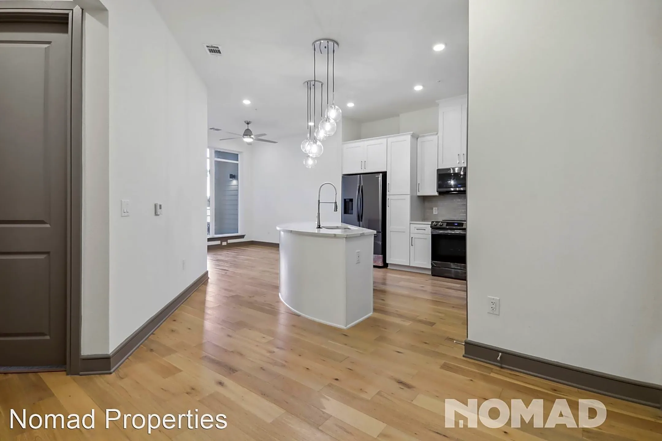 2700 Old Denton Rd 2700 Old Denton Rd unit 3348 Carrollton, TX