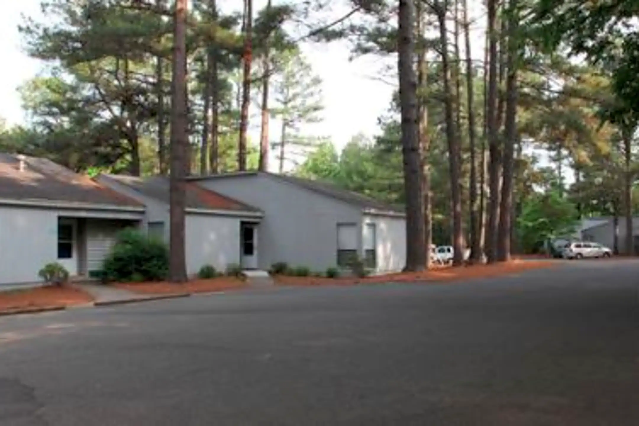 Creekside Apartments 25 Creekside Cir Pittsboro, NC Apartments for