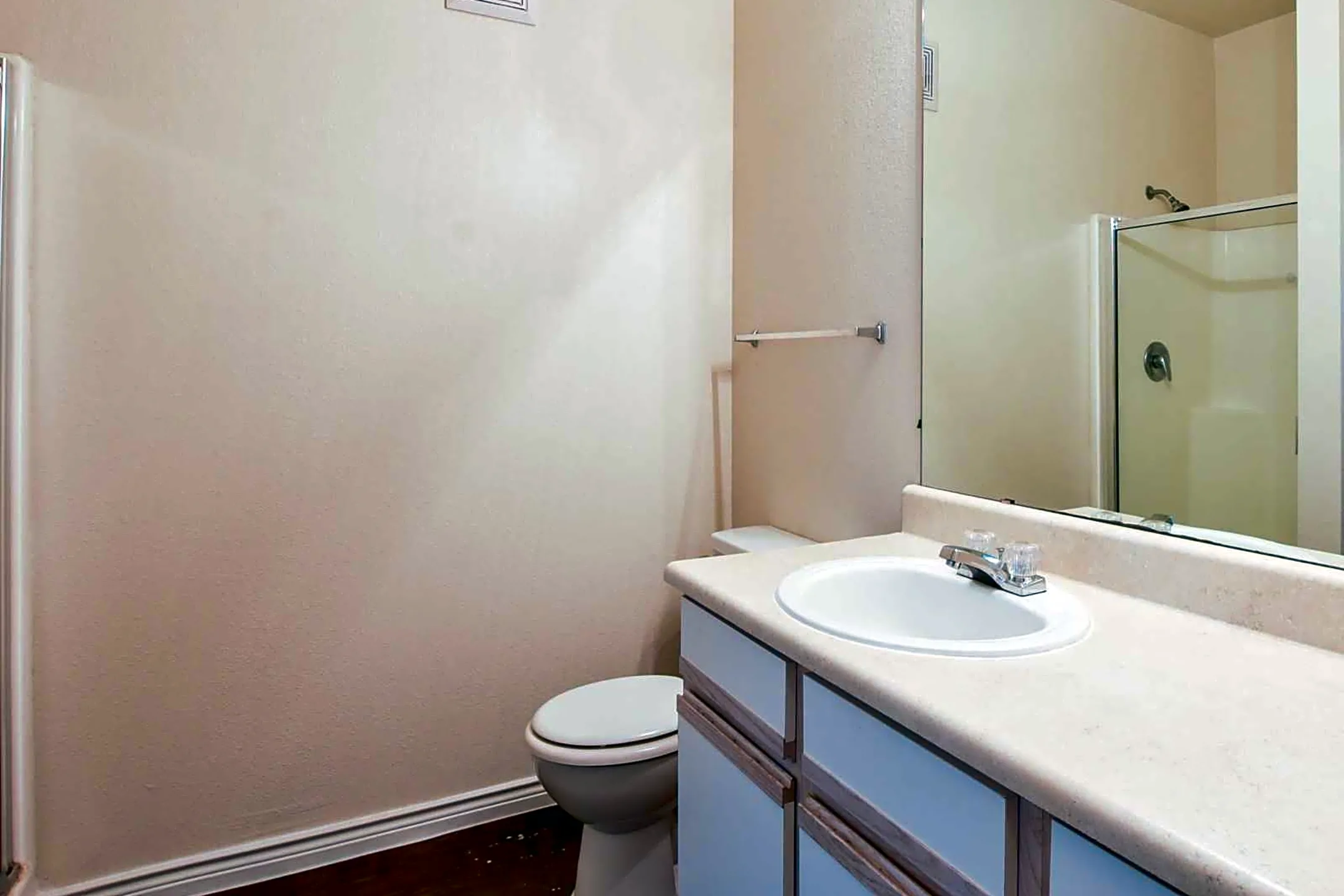 Bathroom - River Square Apartments - Corpus Christi, TX
