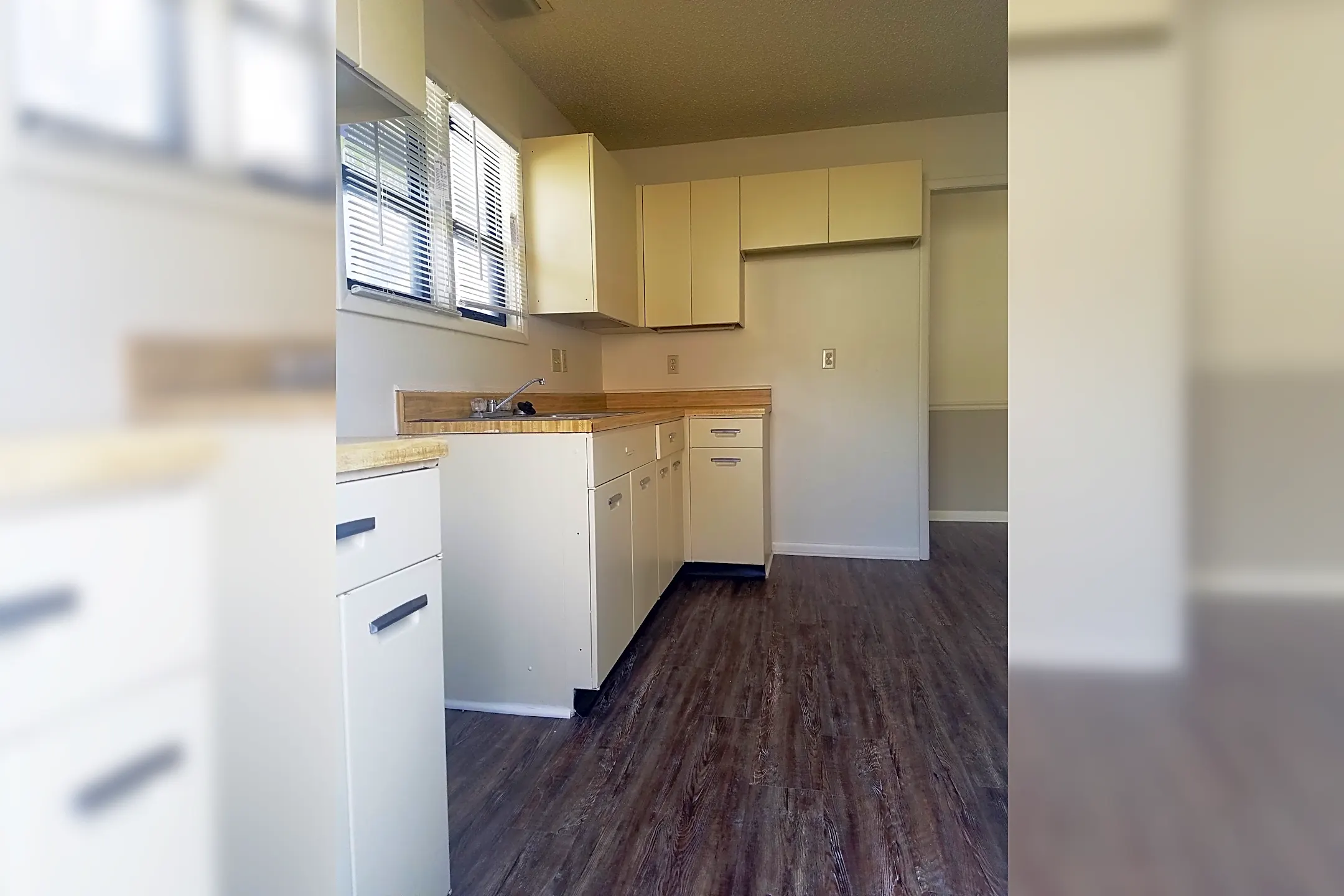 Montara Village 7105 SW Montara Pkwy Topeka, KS Apartments for Rent Rent.