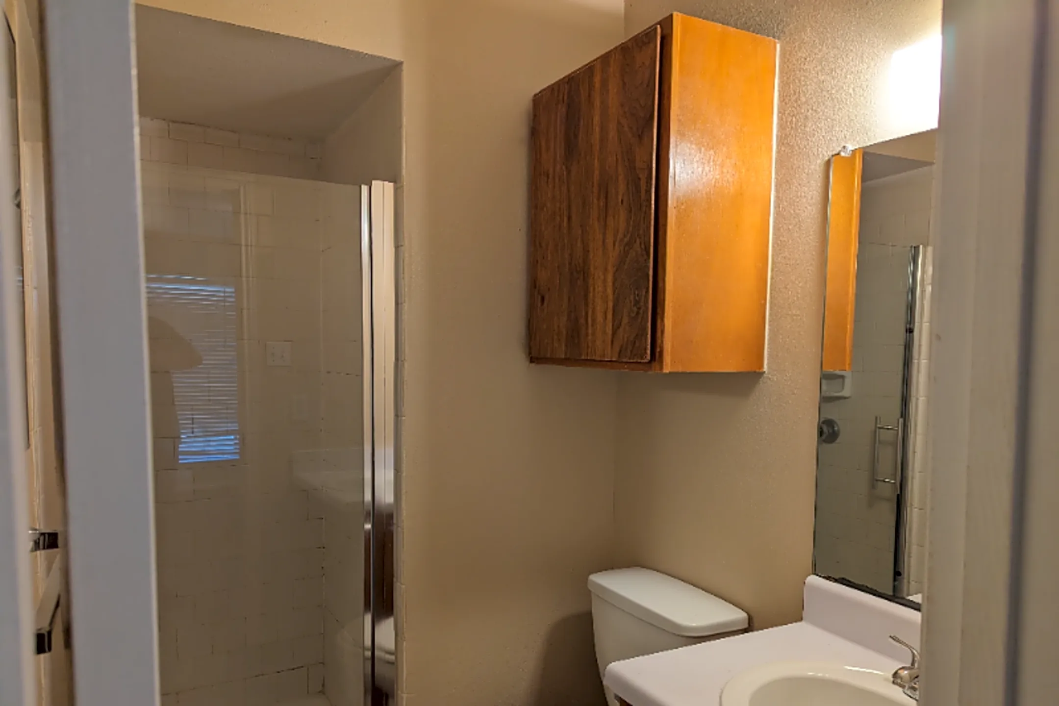 Bathroom - 4100 North St - Nacogdoches, TX