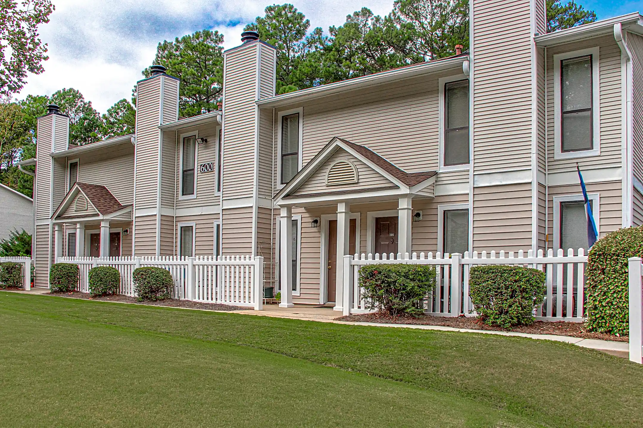 Dunwoody Crossing Atlanta, GA 30350