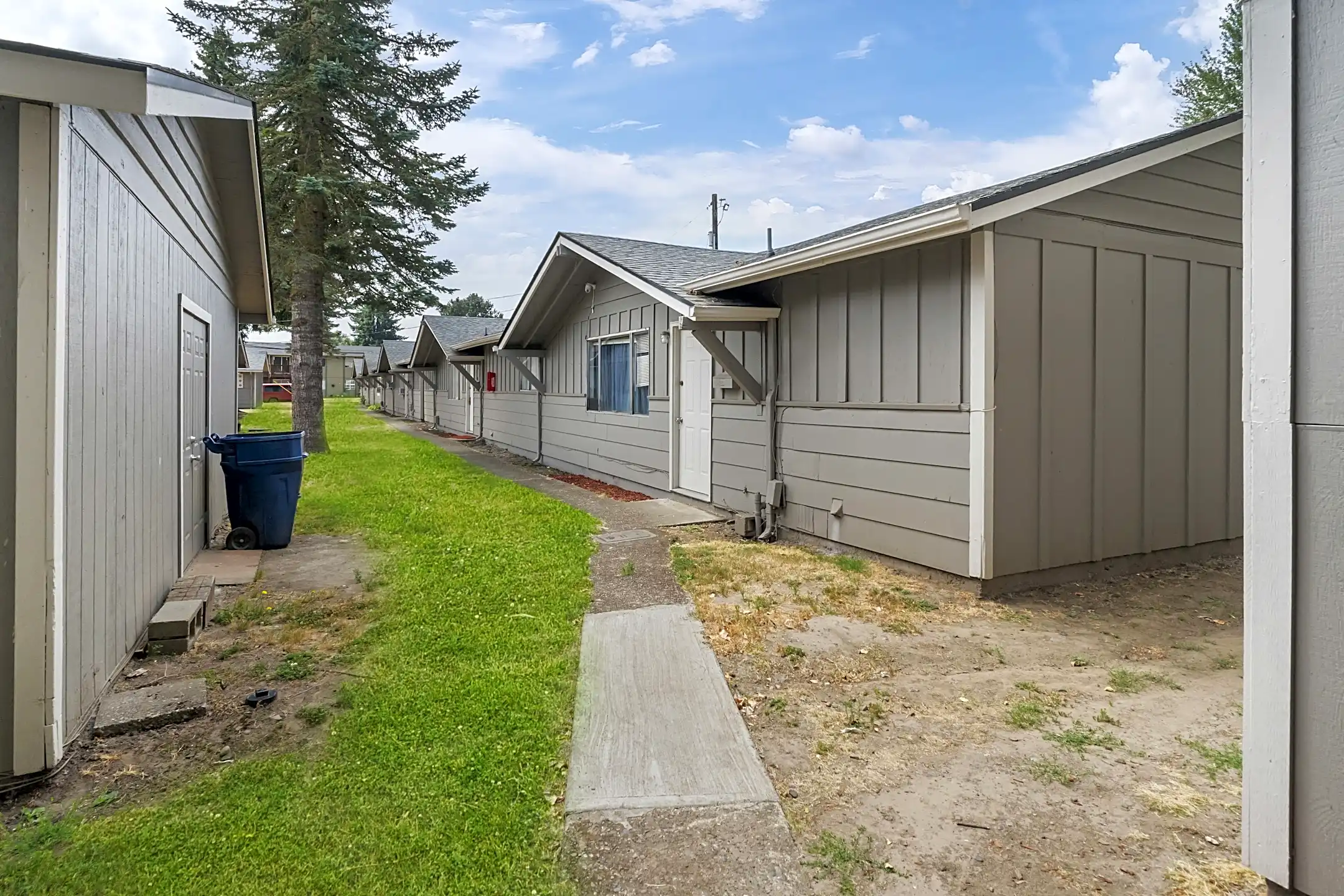 South Pacific Apartments 919 South Pacific Avenue Kelso, WA