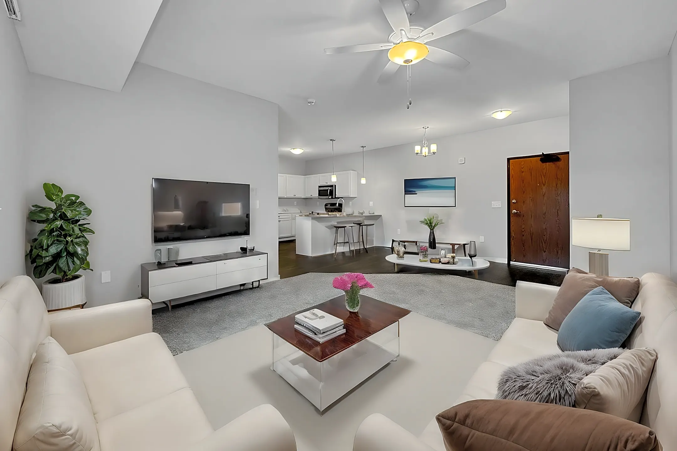 Stonegate Crossing Apartments Clive, IA 50325