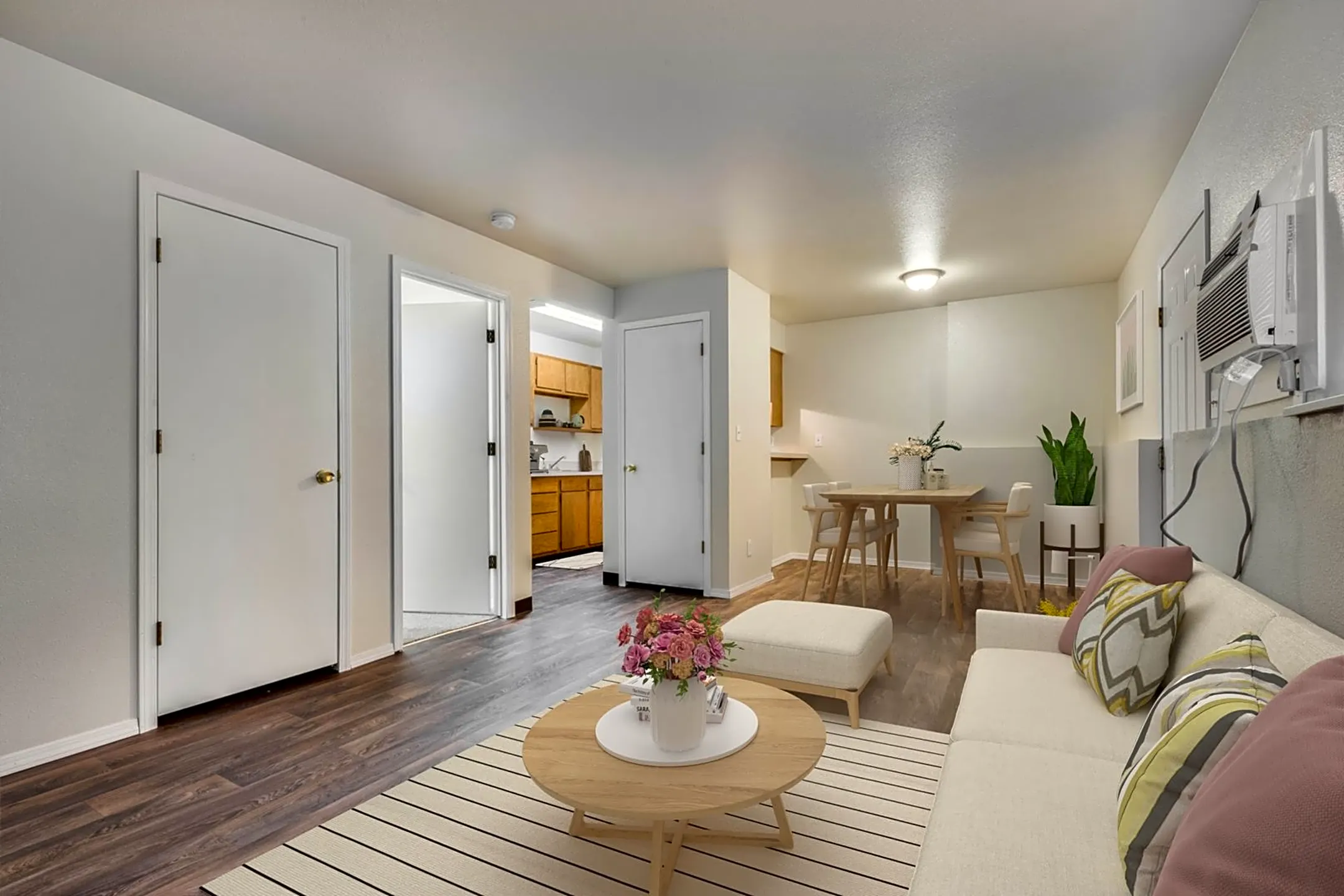 Kootenai Street Apartments ! 1st Month FREE 22032207 W Kootenai St